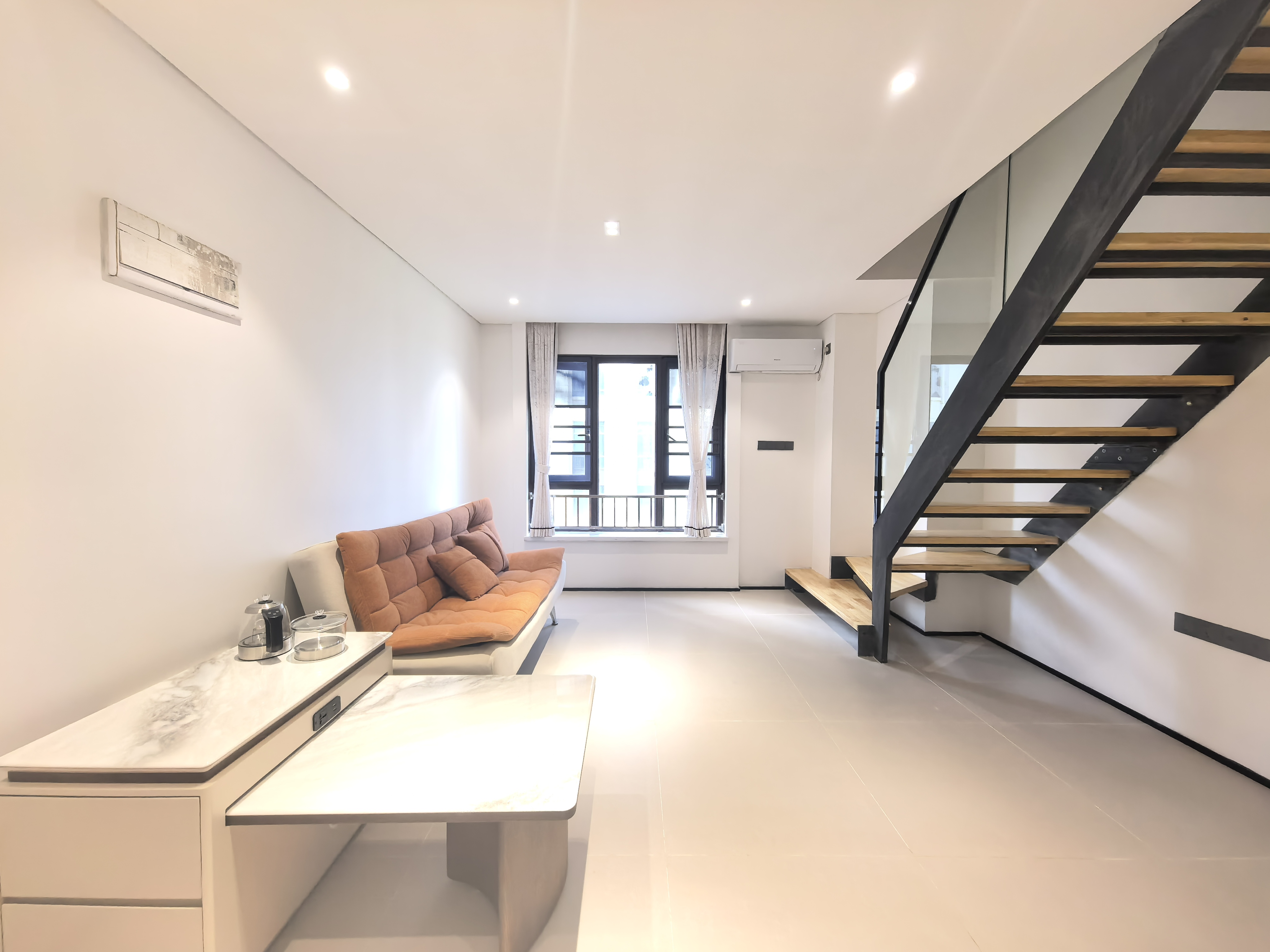 海航豪庭南苑  1室1厅2卫    3000.0元/月 海航豪庭南苑  1室1厅2卫    3000.0元/月室内图