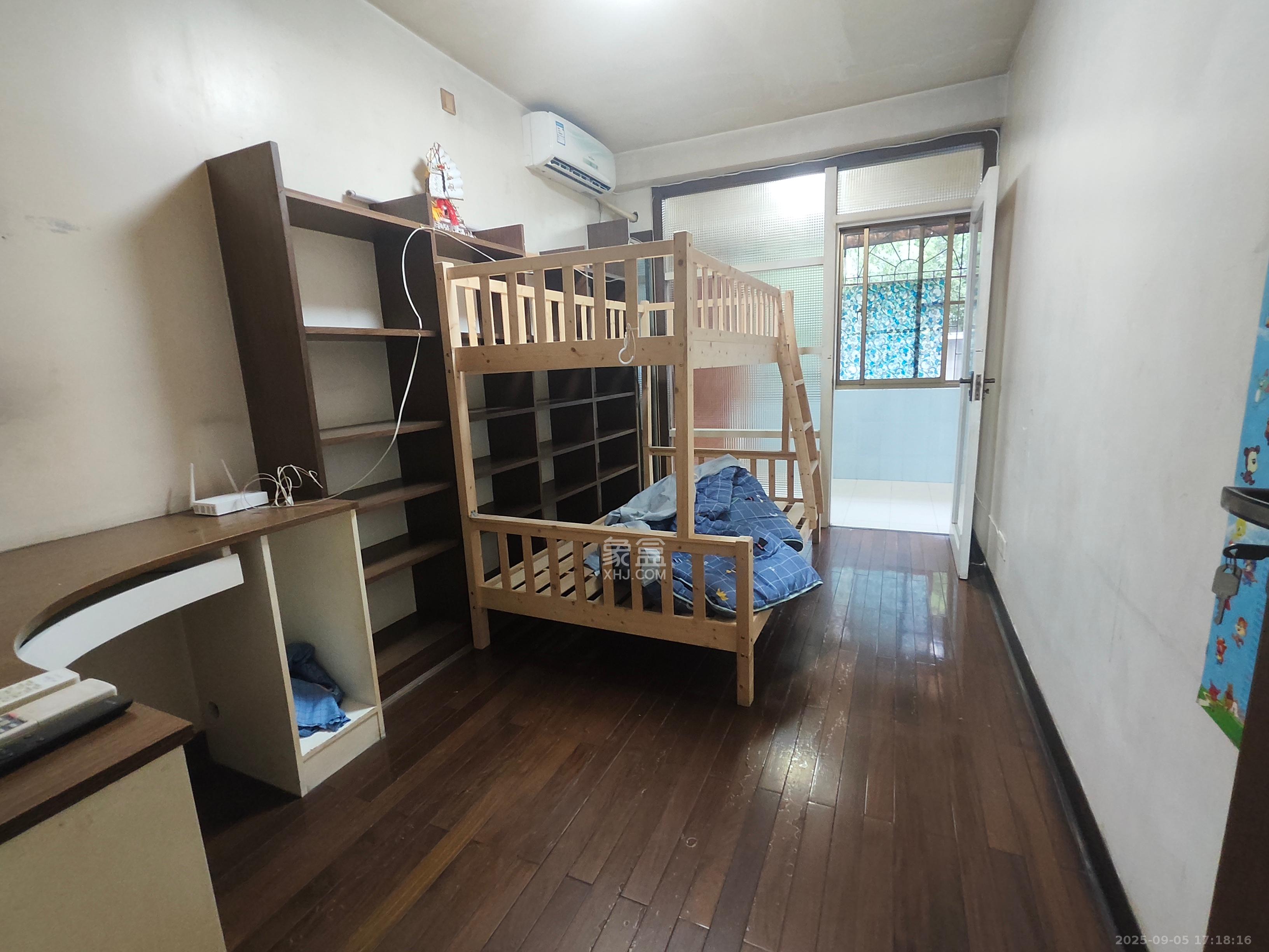广铁六公司宿舍  3室1厅2卫   2500.00元/月室内图
