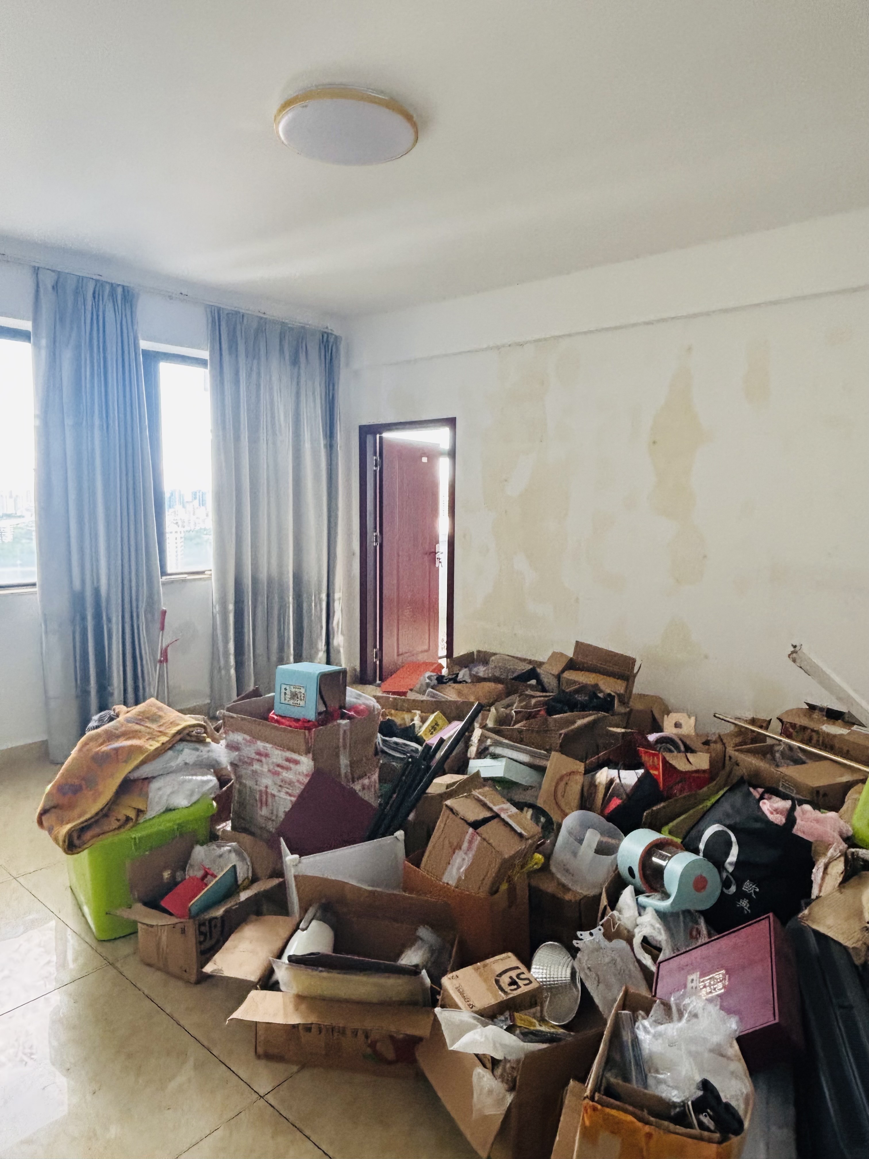 瑞特广场 1室1厅1卫 2000.0元/月 瑞特广场 1室1厅1卫 2000.0元/月室内图