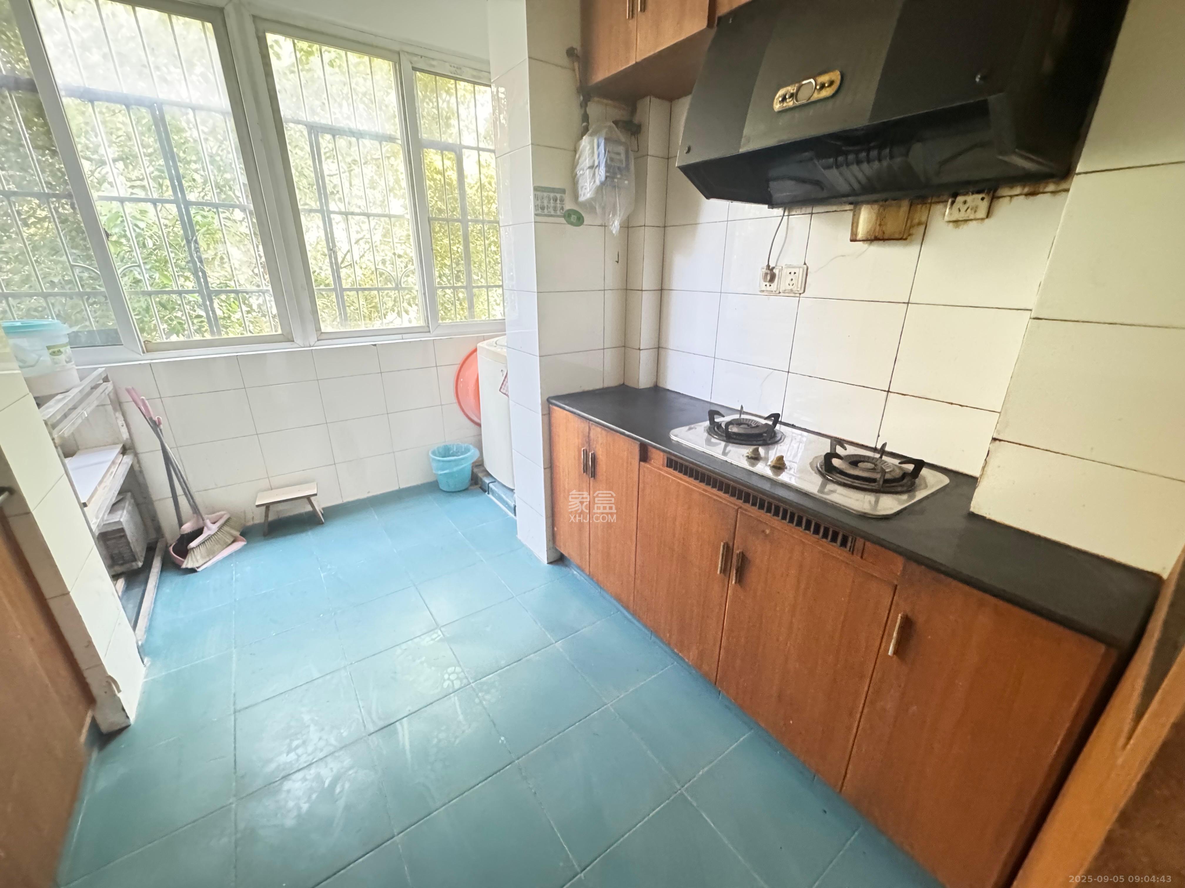 枫林绿洲 2室2厅1卫 1800.0元/月 枫林绿洲 2室2厅1卫 1800.0元/月室内图