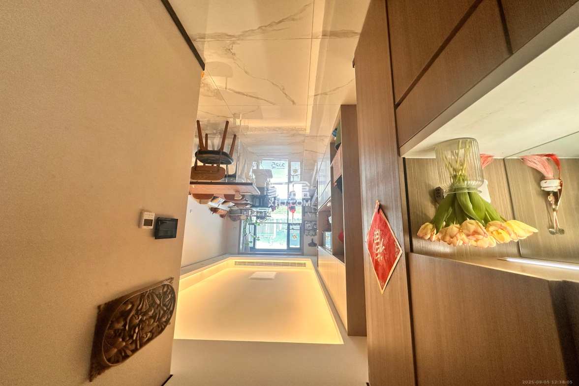 中海麓山境南区 3室2厅2卫 3688.0元/月 中海麓山境南区 3室2厅2卫 3688.0元/月室内图