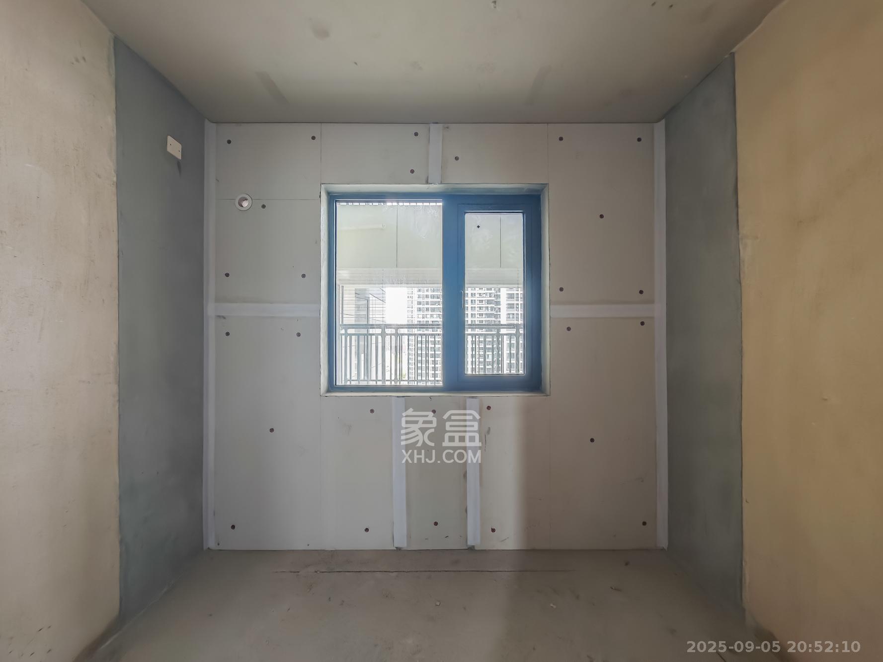 长沙北中心保利时代A区 3室2厅2卫 88.0万 长沙北中心保利时代A区 3室2厅2卫 88.0万卧室