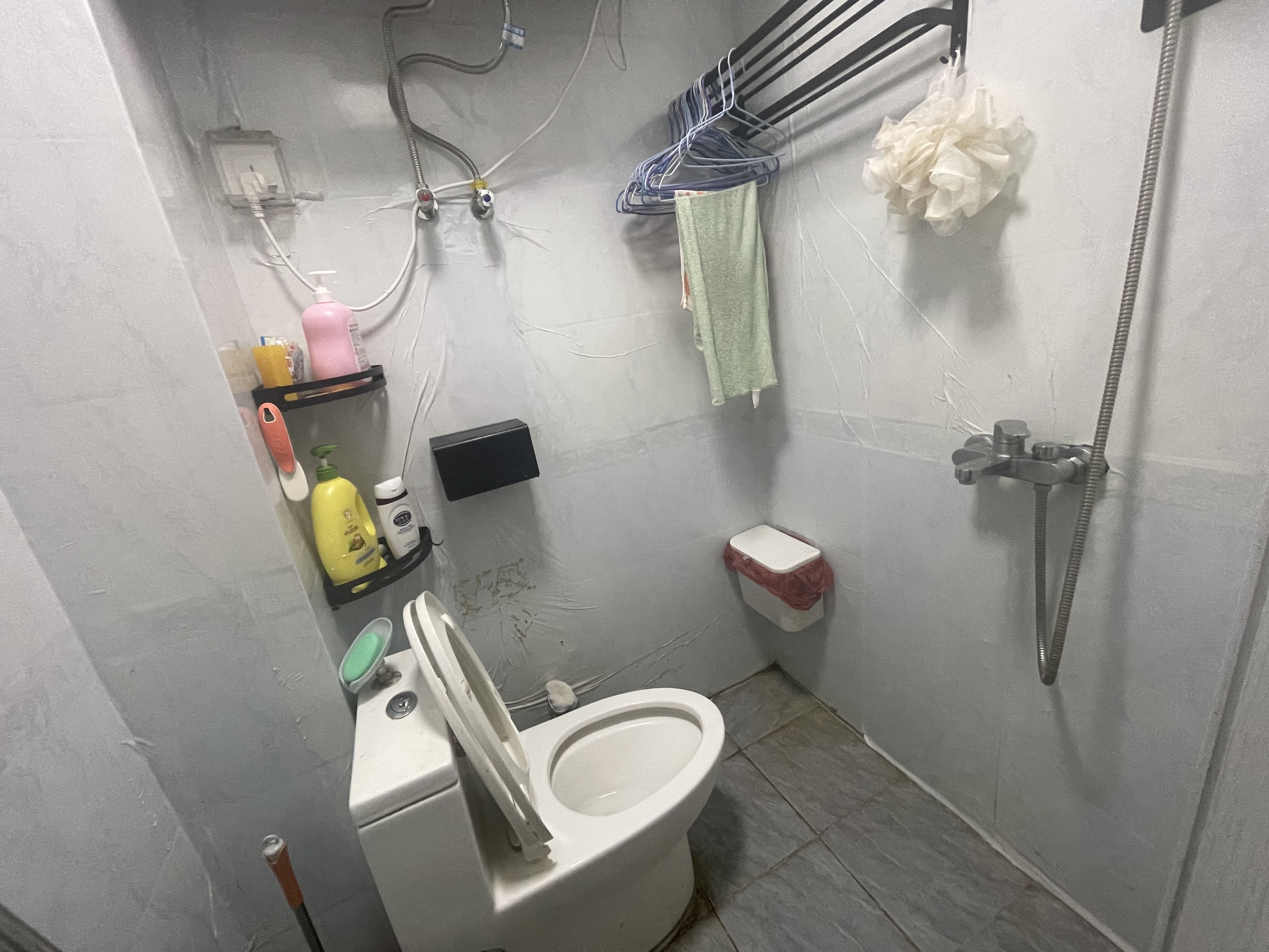 南沙公寓  1室1厅1卫    1300.0元/月 南沙公寓  1室1厅1卫    1300.0元/月室内图