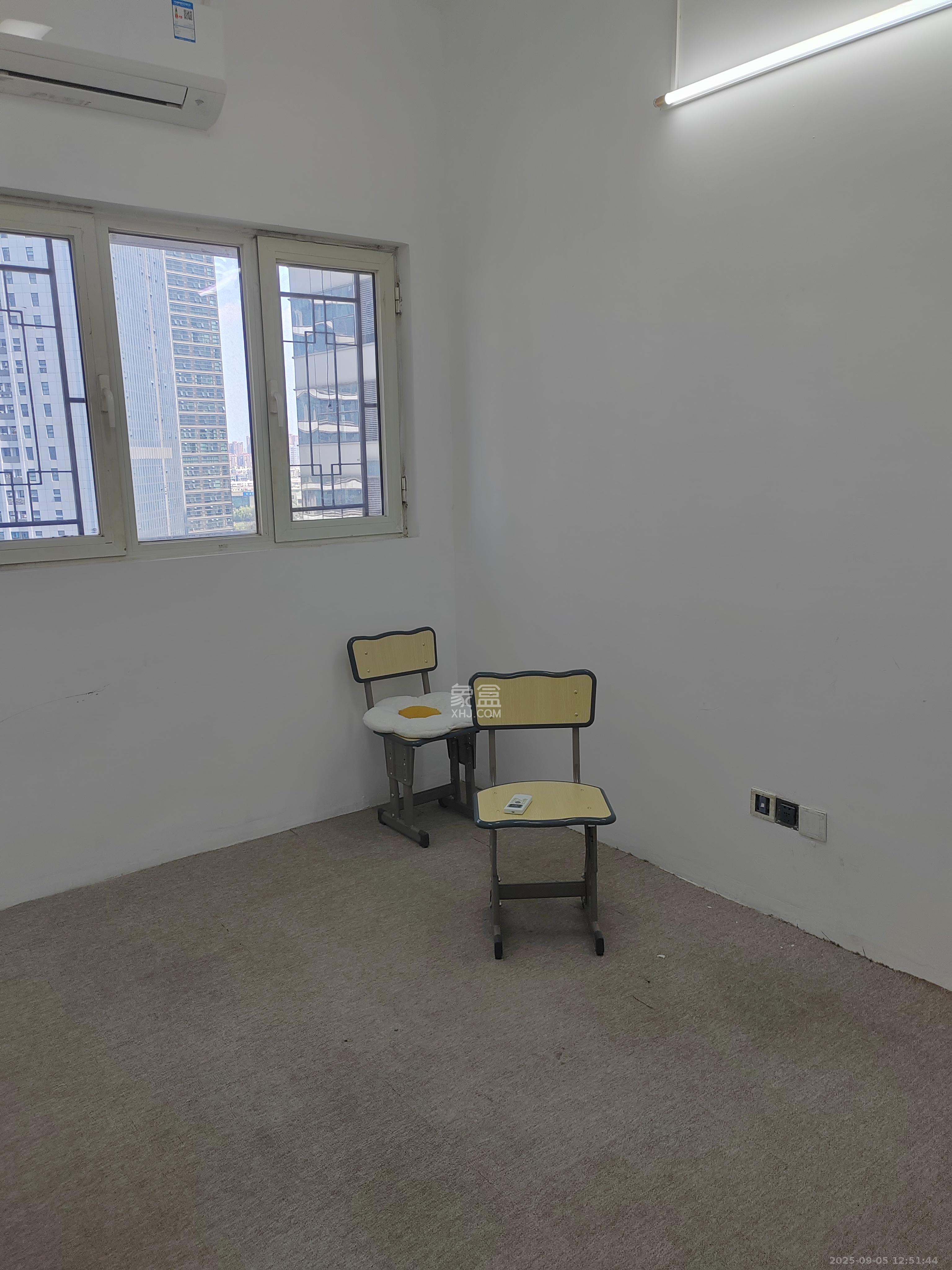 北辰三角洲B1E1区 4室1厅1卫 5000.0元/月 北辰三角洲B1E1区 4室1厅1卫 5000.0元/月室内图