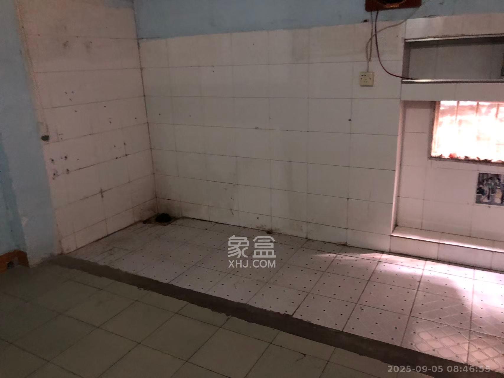 有色冶金研究设计院(浏城桥) 3室2厅1卫 1800.0元/月 有色冶金研究设计院(浏城桥) 3室2厅1卫 1800.0元/月室内图