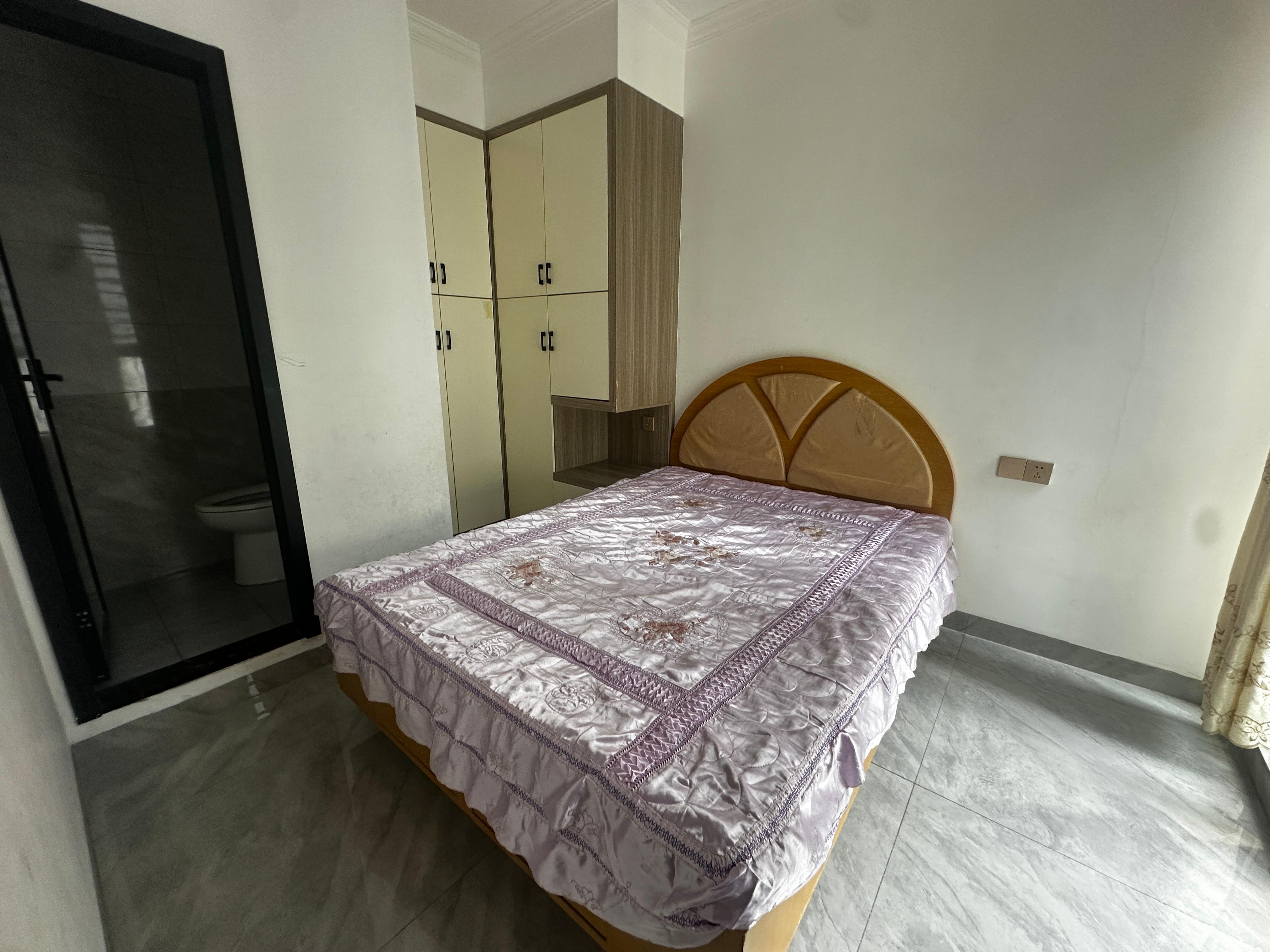 新华联梦想城  3室2厅1卫    1800.0元/月室内图