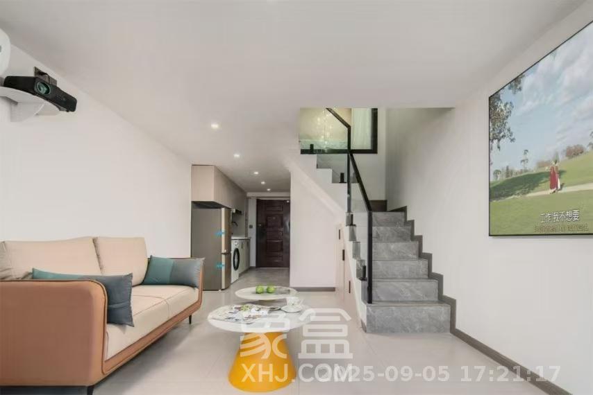 保利天禧EF区  2室1厅1卫    2700.0元/月 保利天禧EF区  2室1厅1卫    2700.0元/月室内图