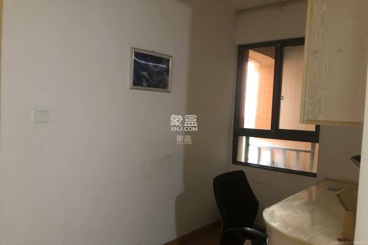 五矿万境水岸一期(万境水岸嘉苑) 2室1厅1卫 1900.0元/月 五矿万境水岸一期(万境水岸嘉苑) 2室1厅1卫 1900.0元/月室内图