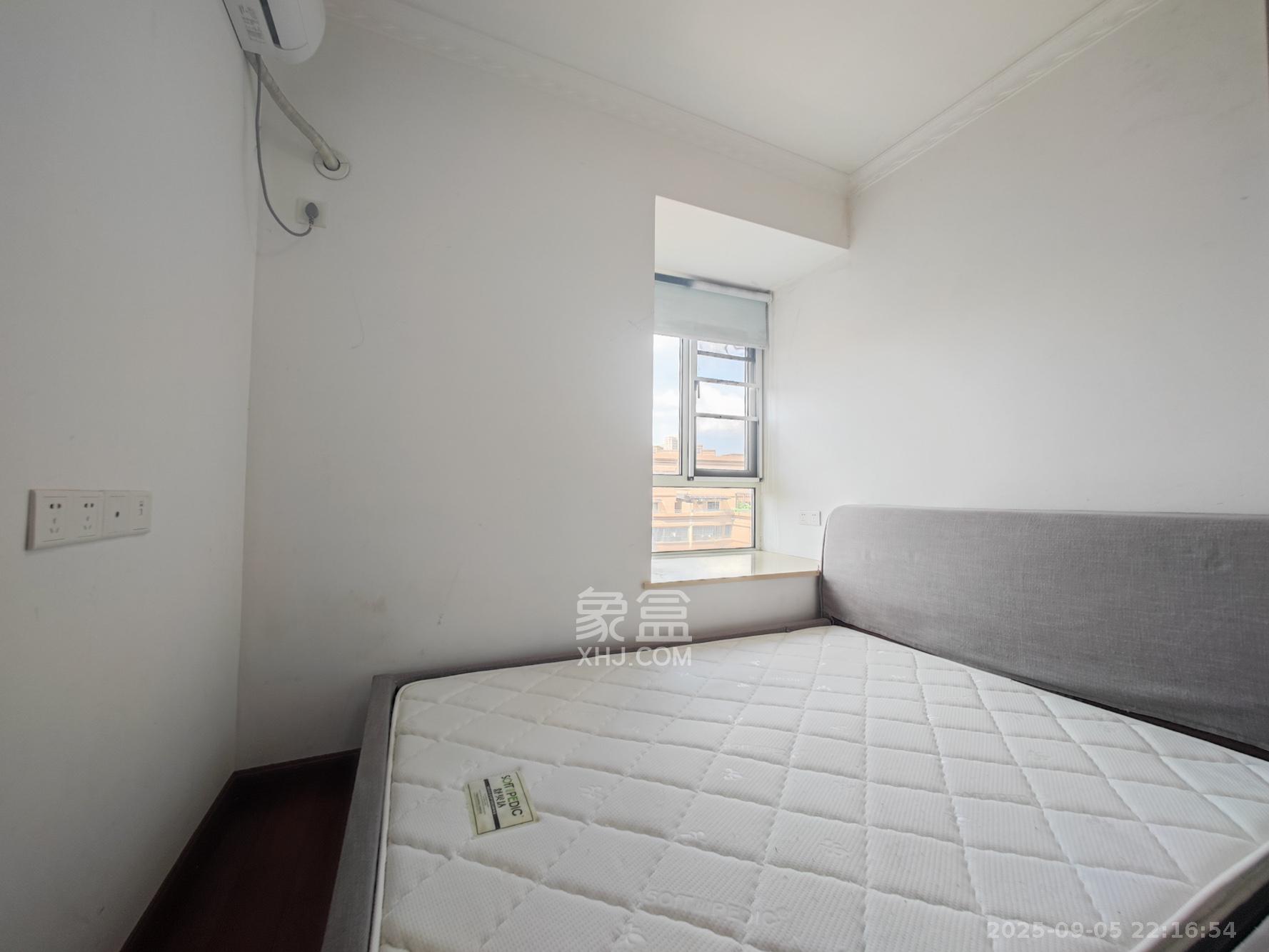 五矿万境水岸一期(万境水岸嘉苑) 3室2厅1卫 95.0万 五矿万境水岸一期(万境水岸嘉苑) 3室2厅1卫 95.0万卧室