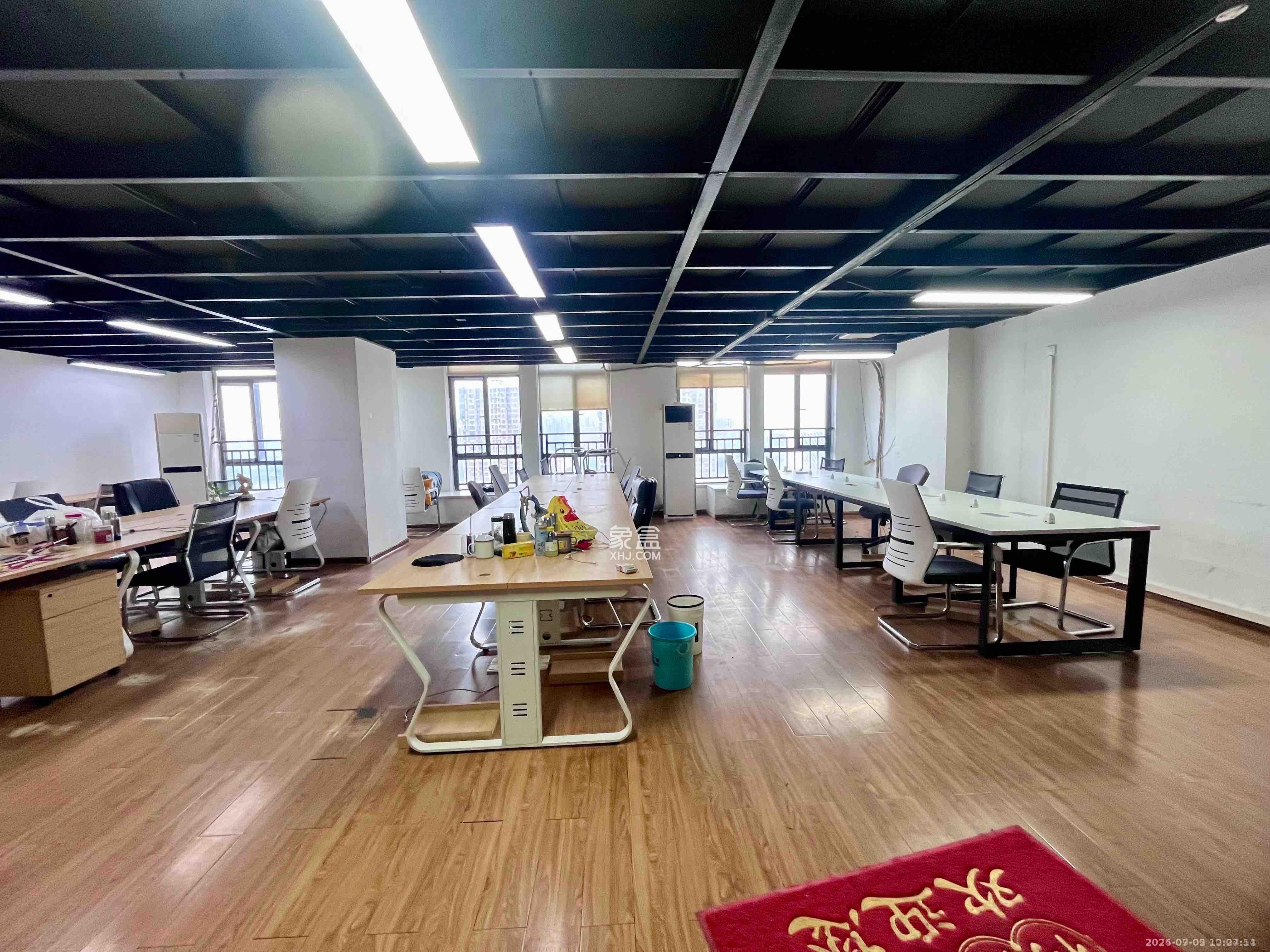 长城万富汇  2室2厅1卫    6500.0元/月 长城万富汇  2室2厅1卫    6500.0元/月室内图