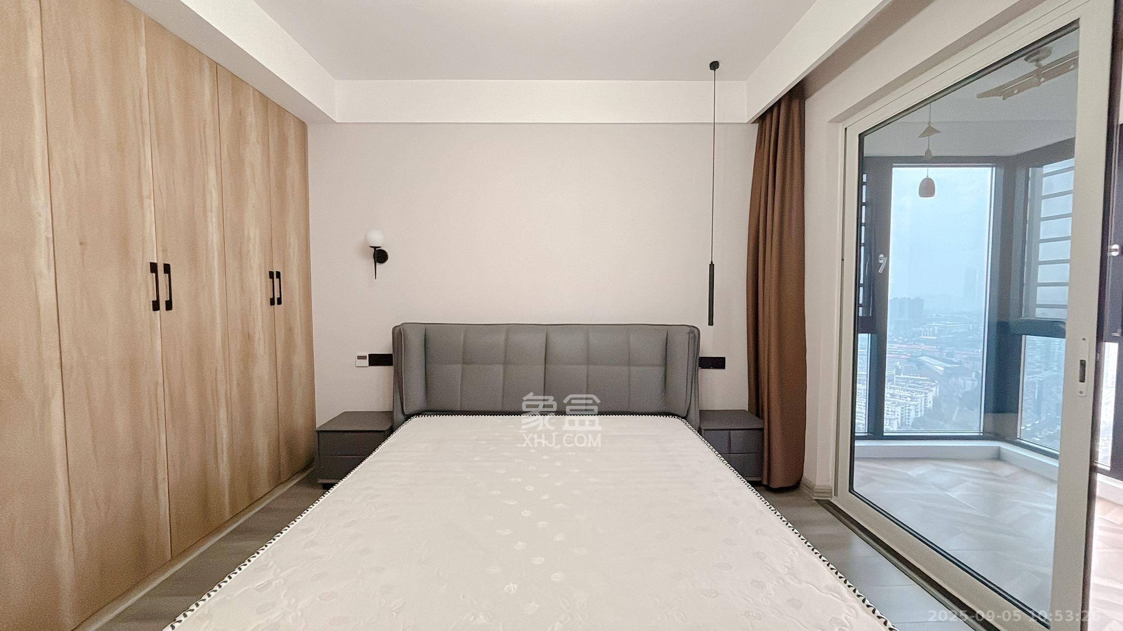 北辰三角洲C3区  3室2厅2卫    5800.0元/月室内图