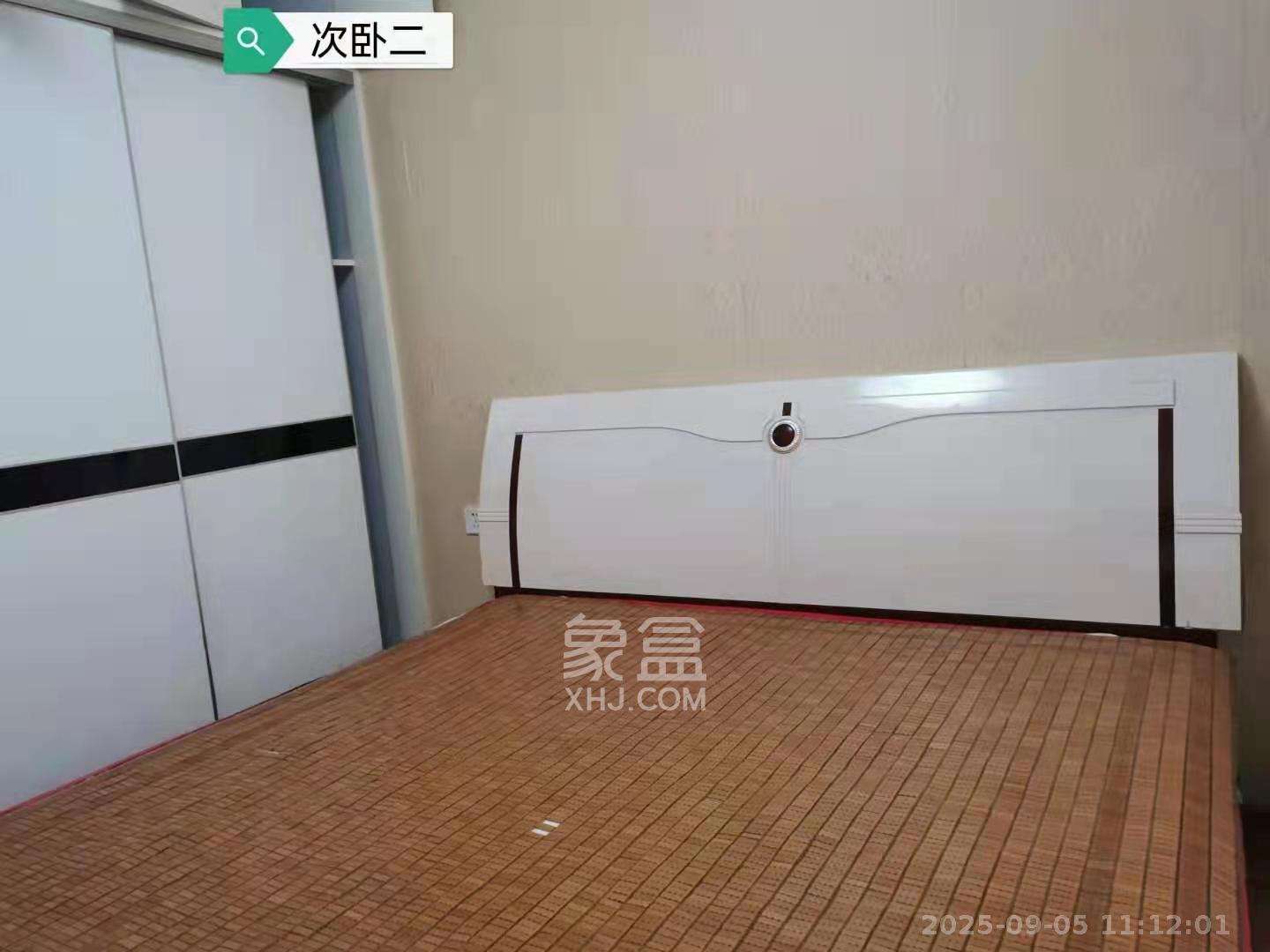 麓山国际实验学校教师公寓宿舍  4室2厅2卫    5000.0元/月 麓山国际实验学校教师公寓宿舍  4室2厅2卫    5000.0元/月室内图