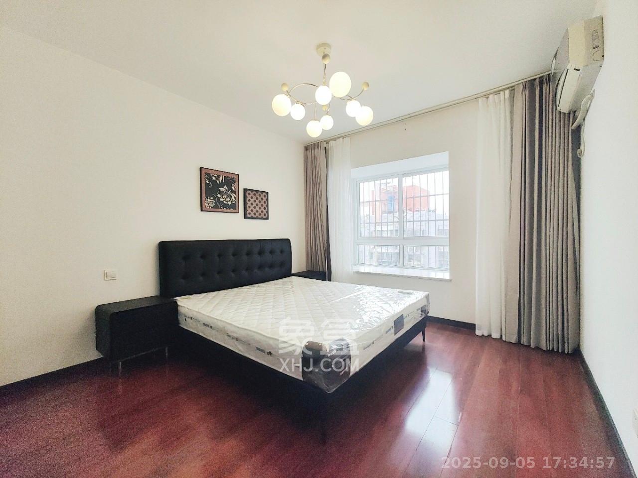 星典时代 4室2厅2卫 4000.0元/月 星典时代 4室2厅2卫 4000.0元/月室内图