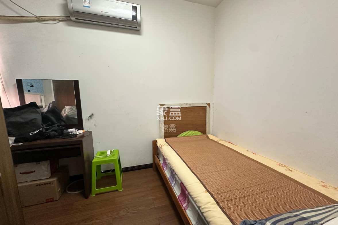 四方嘉苑 4室2厅2卫 2800.0元/月 四方嘉苑 4室2厅2卫 2800.0元/月室内图