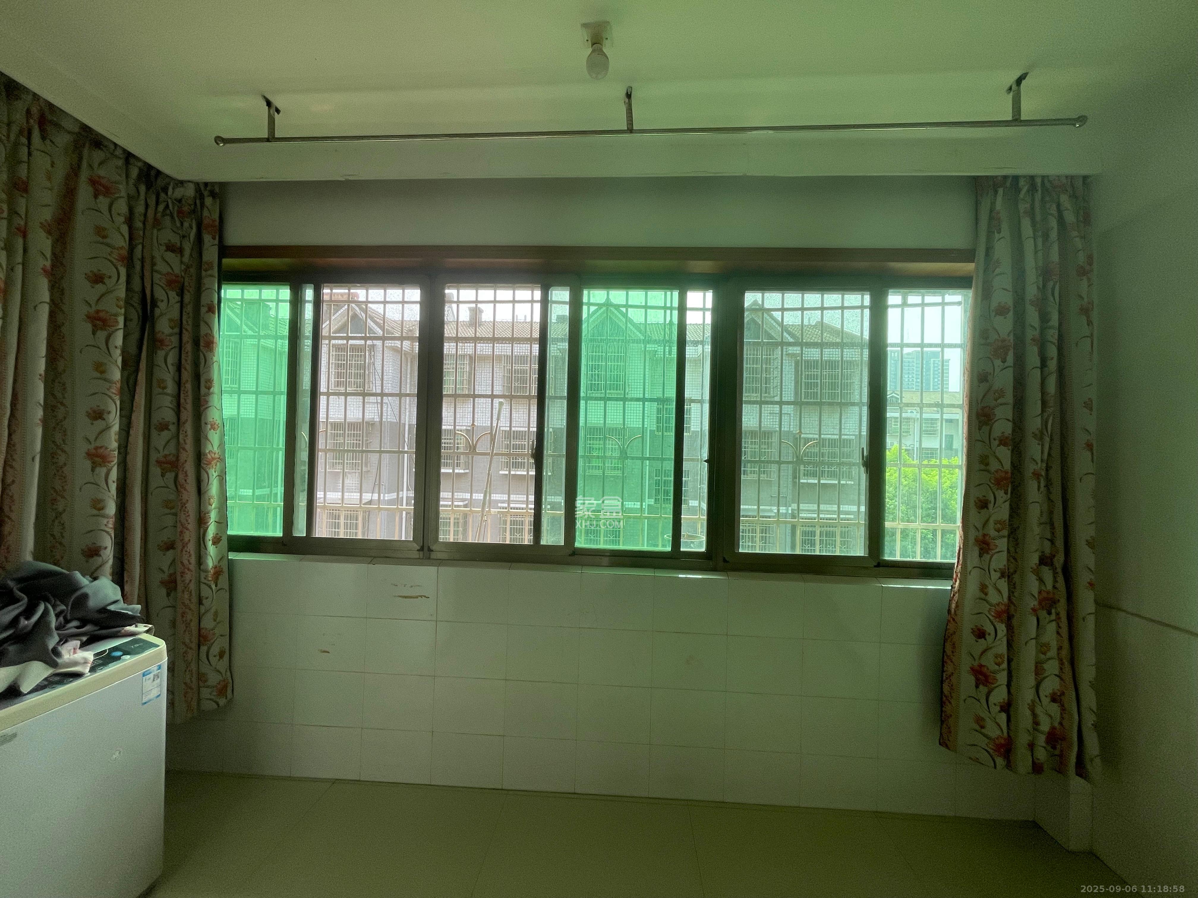 兴联母山小区 2室1厅1卫 1200.0元/月 兴联母山小区 2室1厅1卫 1200.0元/月室内图