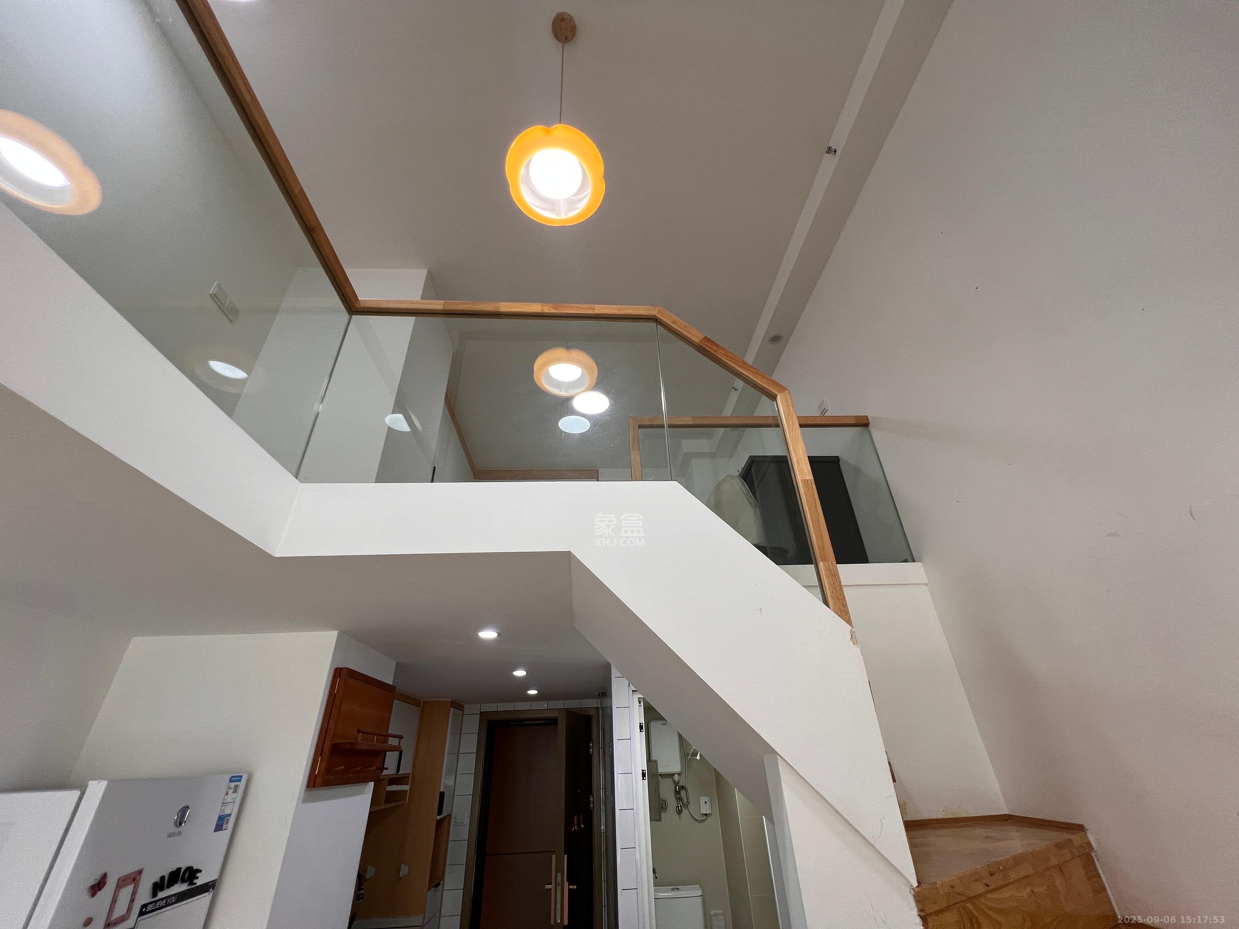 时代MOMA云PARK  2室1厅1卫    2700.0元/月 时代MOMA云PARK  2室1厅1卫    2700.0元/月室内图