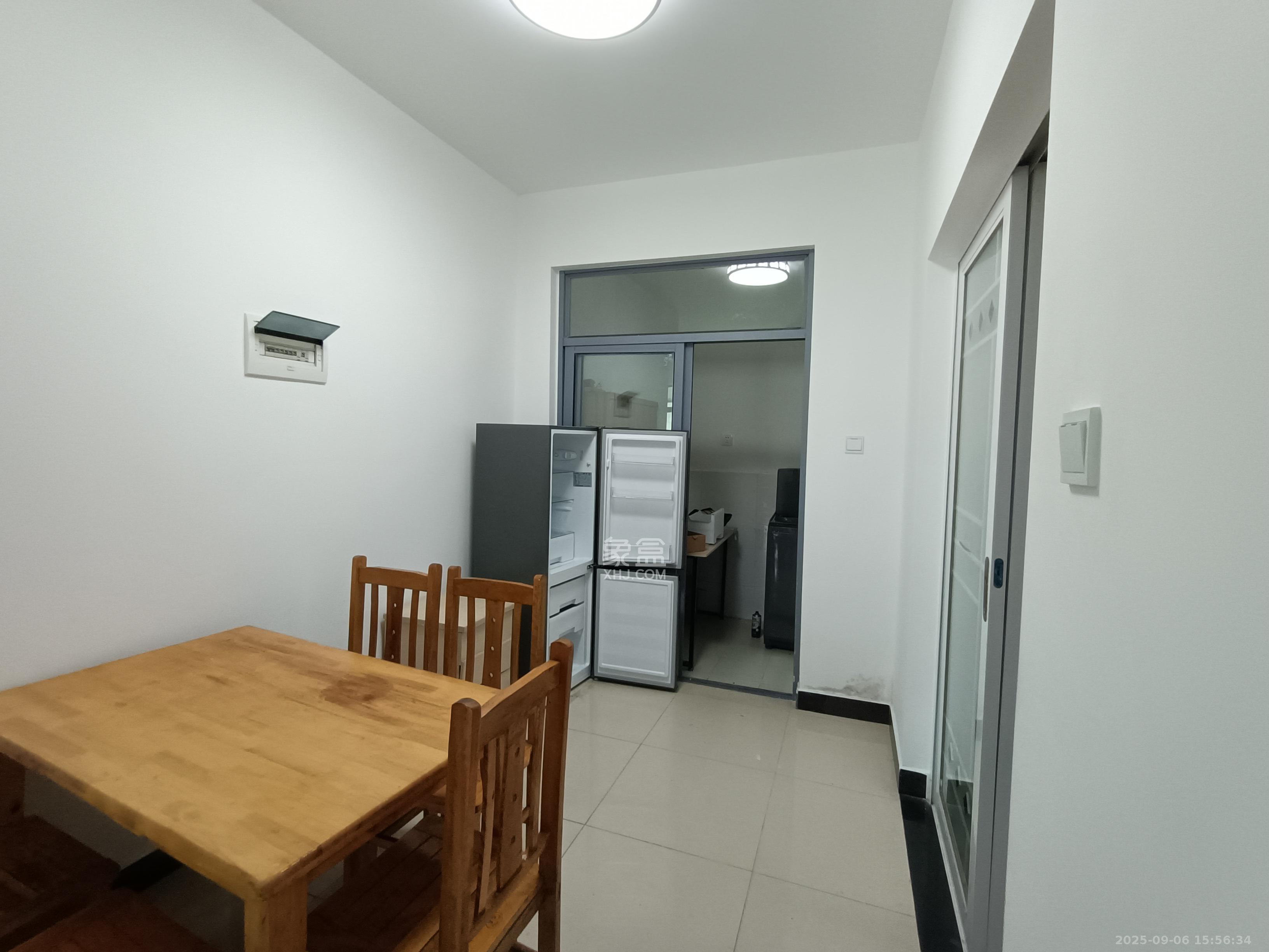 夏威夷碧水春城（碧桂园城市花园）  3室0厅0卫    2000.0元/月室内图