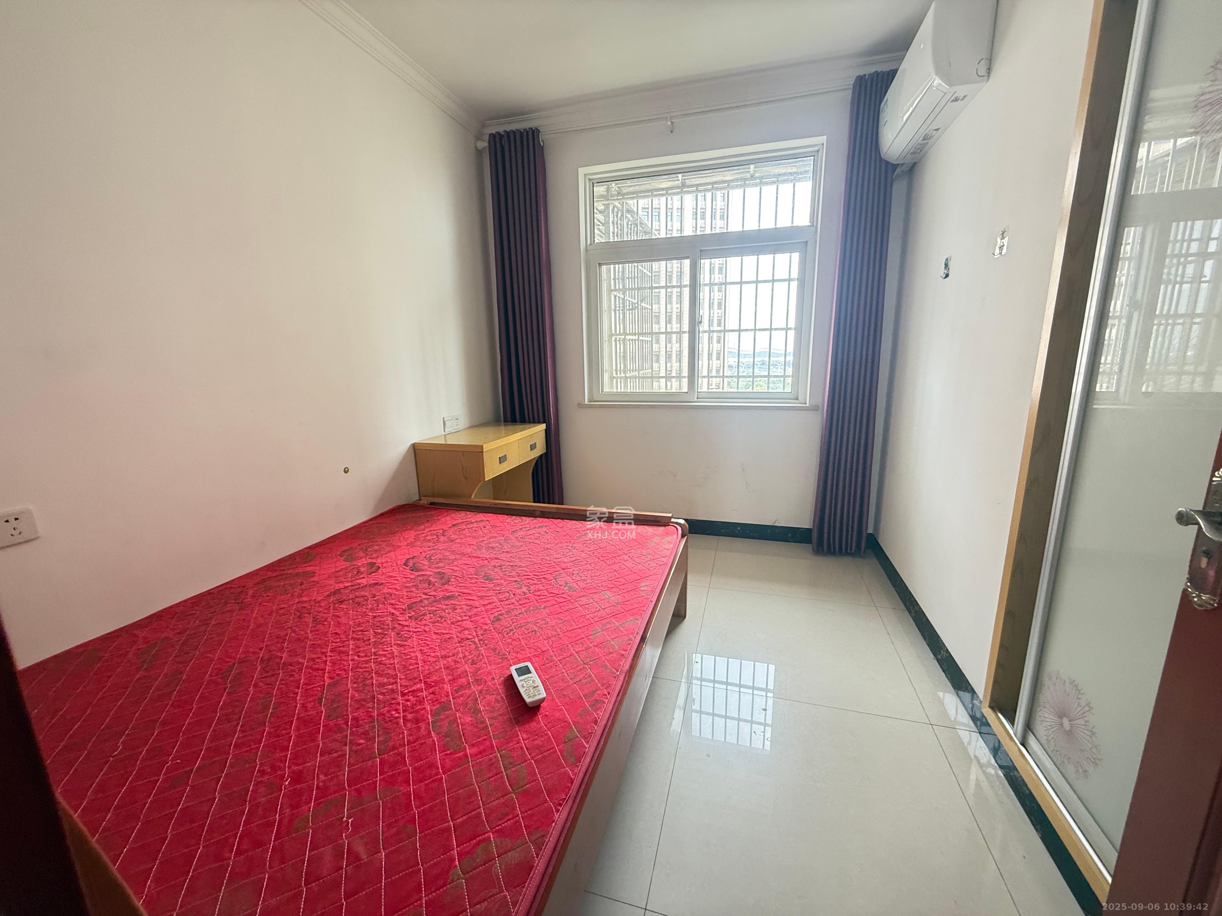 黎郡新宇太和园 3室1厅1卫 2400.0元/月 黎郡新宇太和园 3室1厅1卫 2400.0元/月室内图