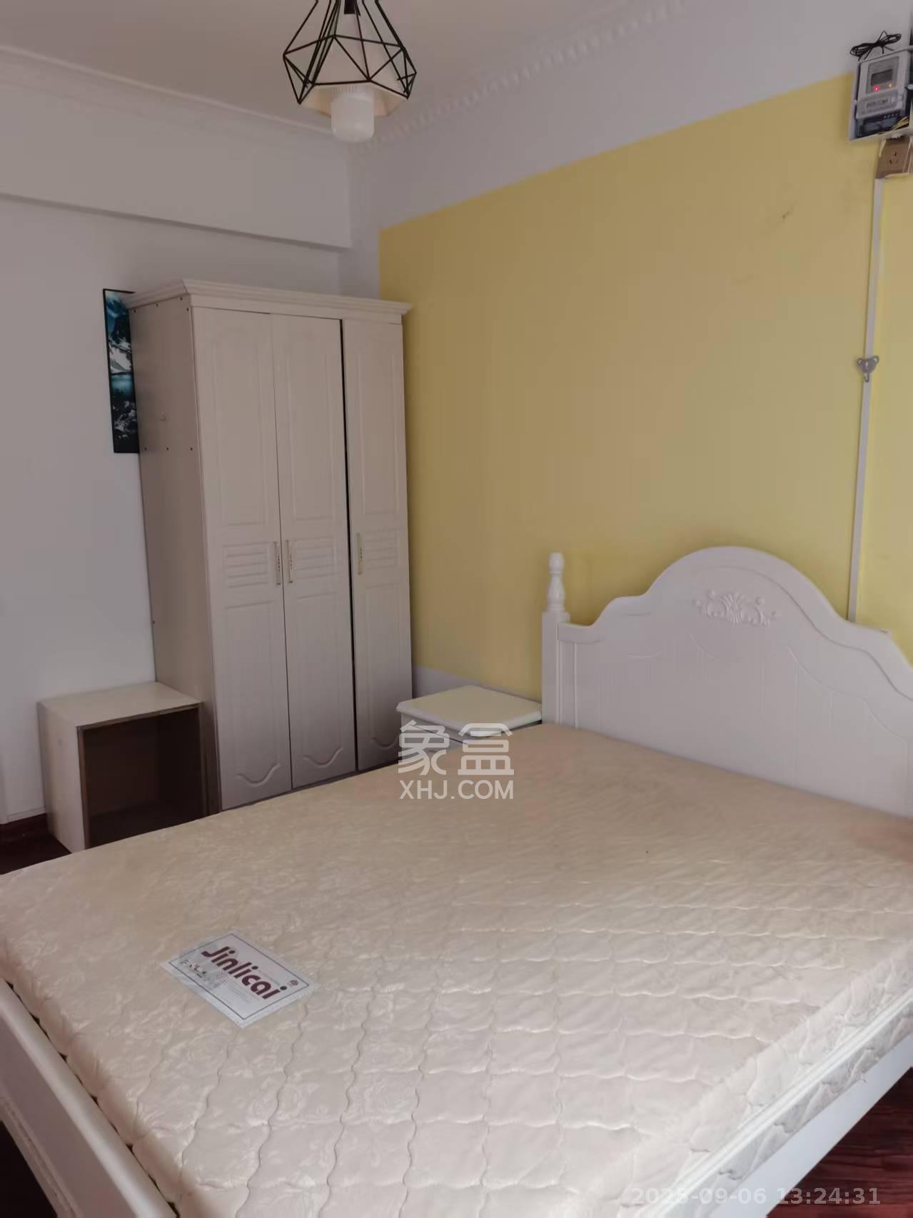 江河双水湾  1室1厅1卫    800.0元/月室内图