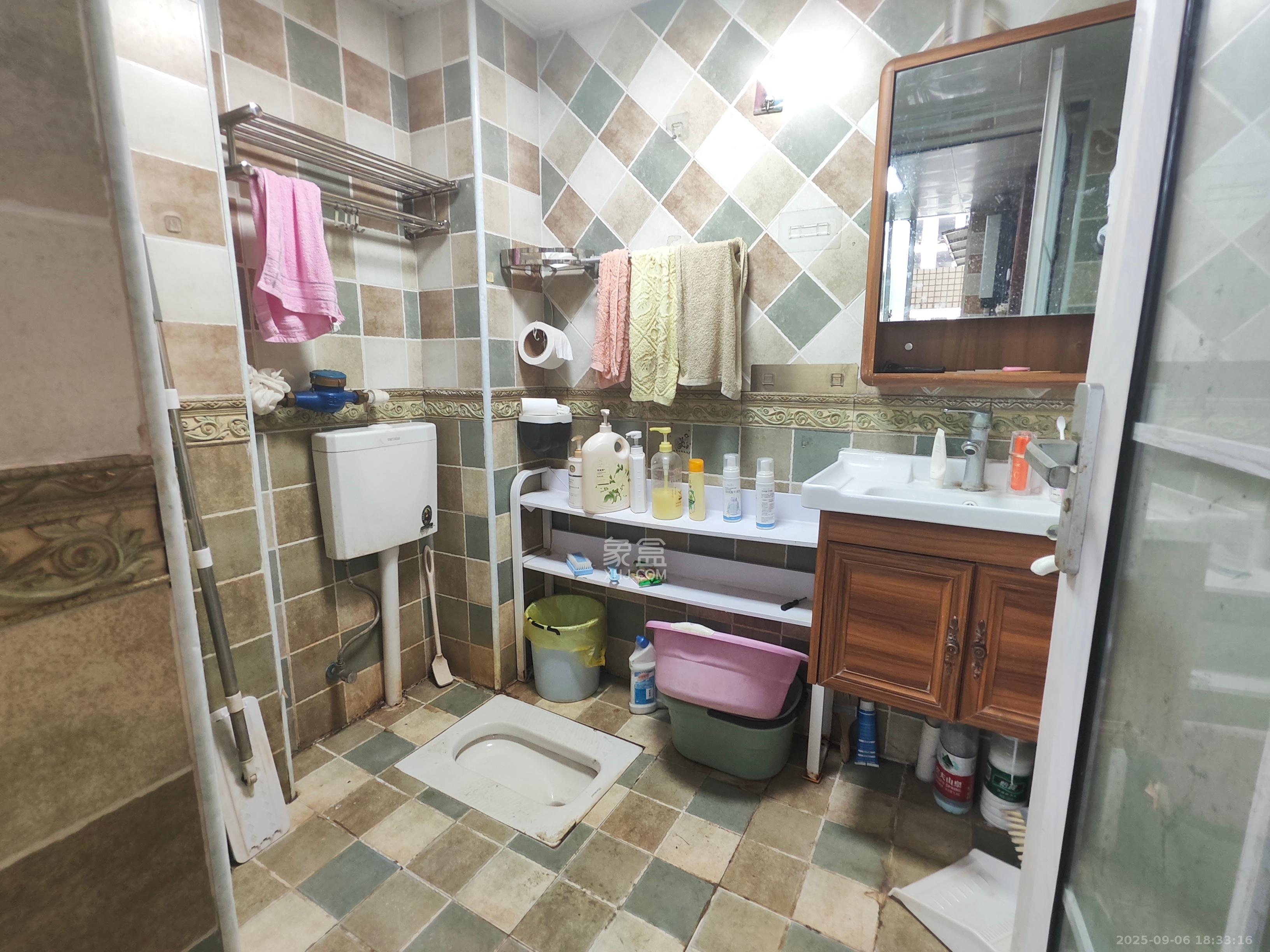 朝阳银座 3室1厅1卫 2400.0元/月 朝阳银座 3室1厅1卫 2400.0元/月室内图