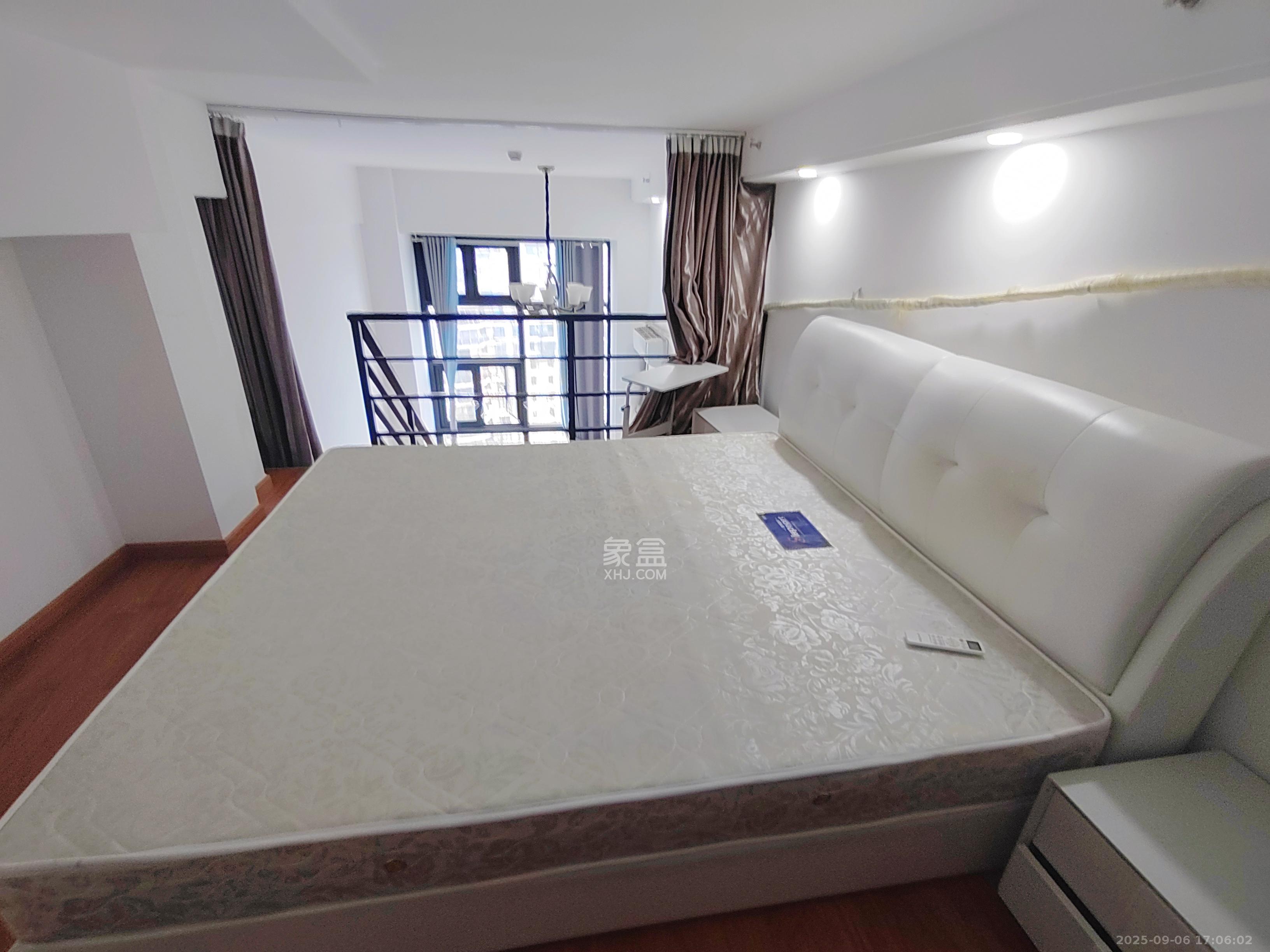 弘坤云寓  1室1厅1卫    2000.0元/月室内图