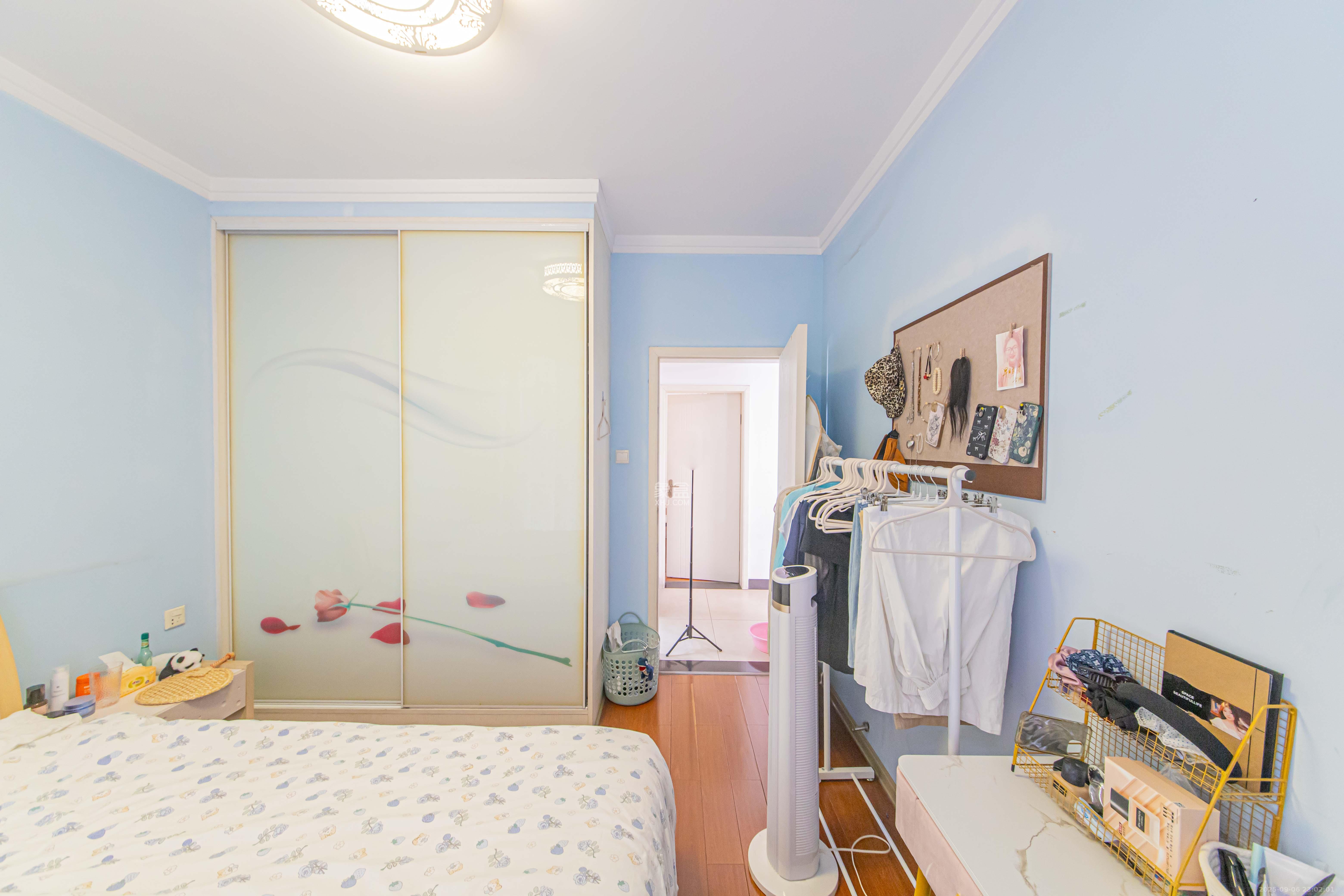 保利花园 2室1厅1卫 68.0万 保利花园 2室1厅1卫 68.0万卧室