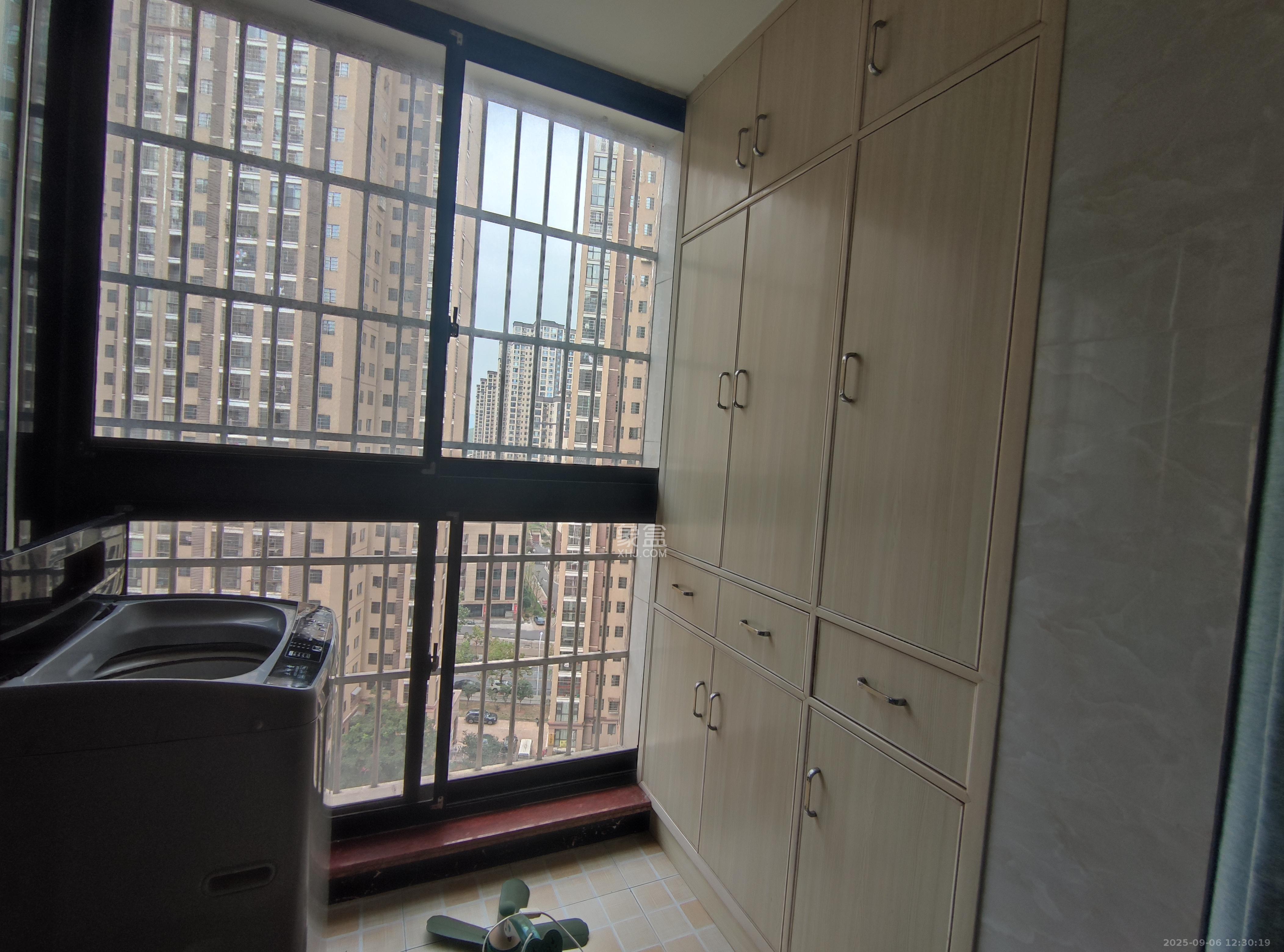 联丰苑 1室1厅1卫 1200.0元/月 联丰苑 1室1厅1卫 1200.0元/月室内图