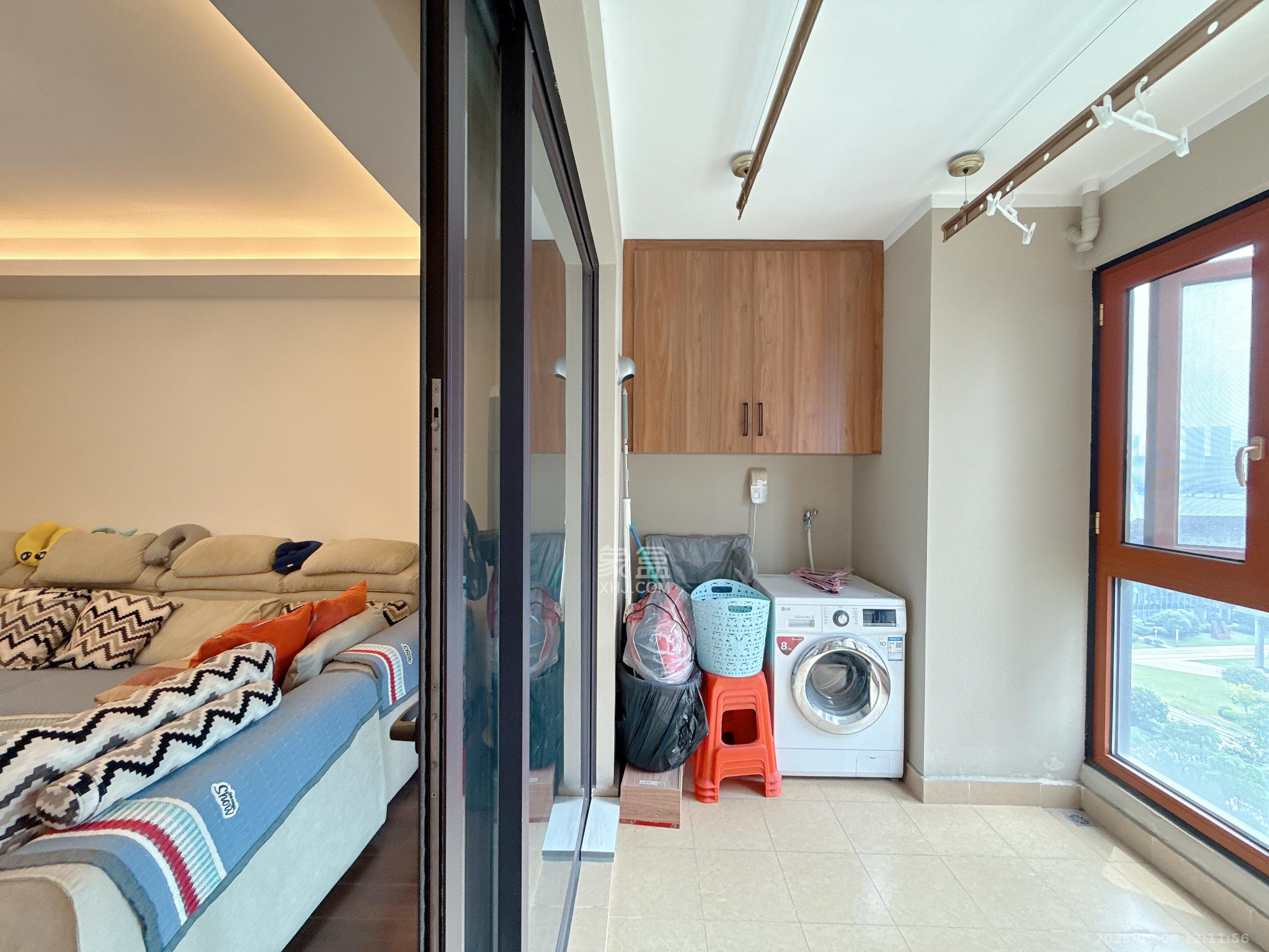 万科里金域滨江  3室2厅1卫    3800.0元/月室内图