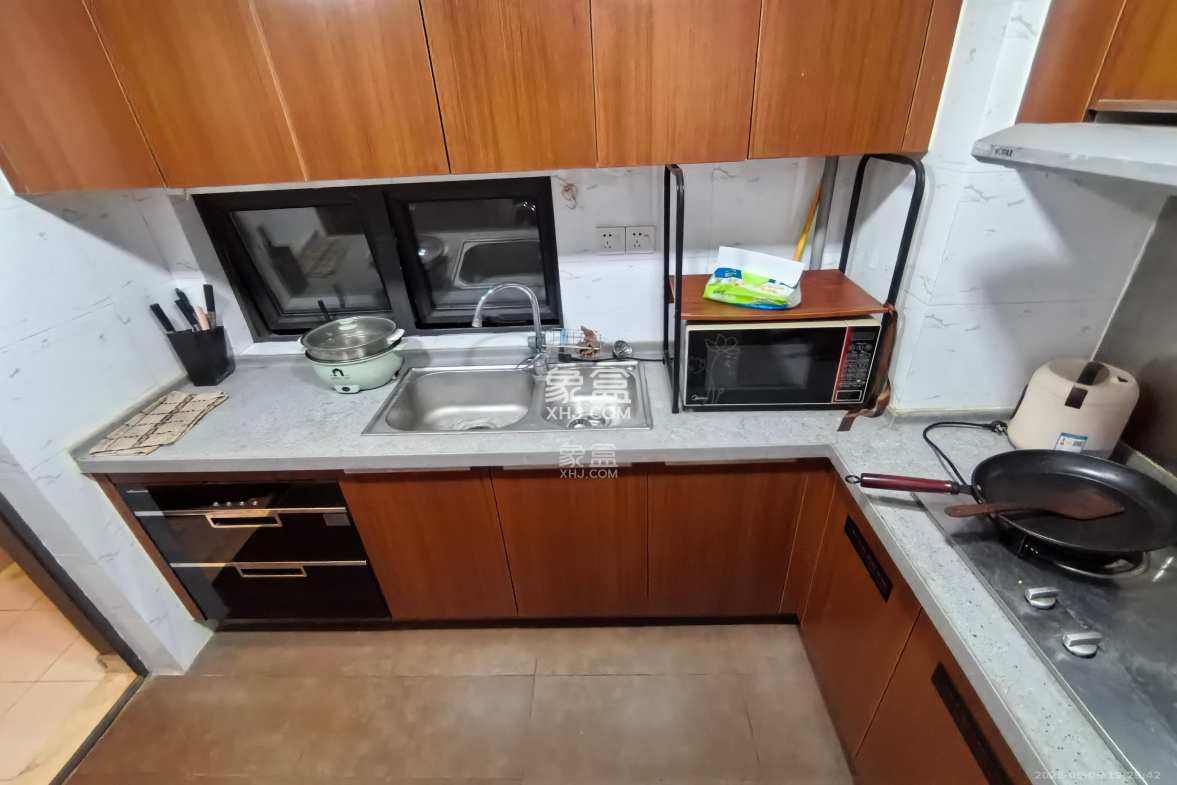 万科金域华府三四期 3室2厅1卫 2500.0元/月 万科金域华府三四期 3室2厅1卫 2500.0元/月室内图