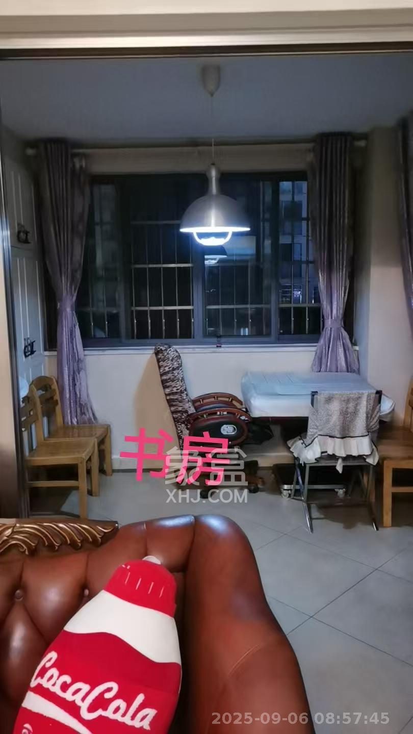 嘉宇盛世华章 3室2厅1卫 2900.0元/月 嘉宇盛世华章 3室2厅1卫 2900.0元/月室内图