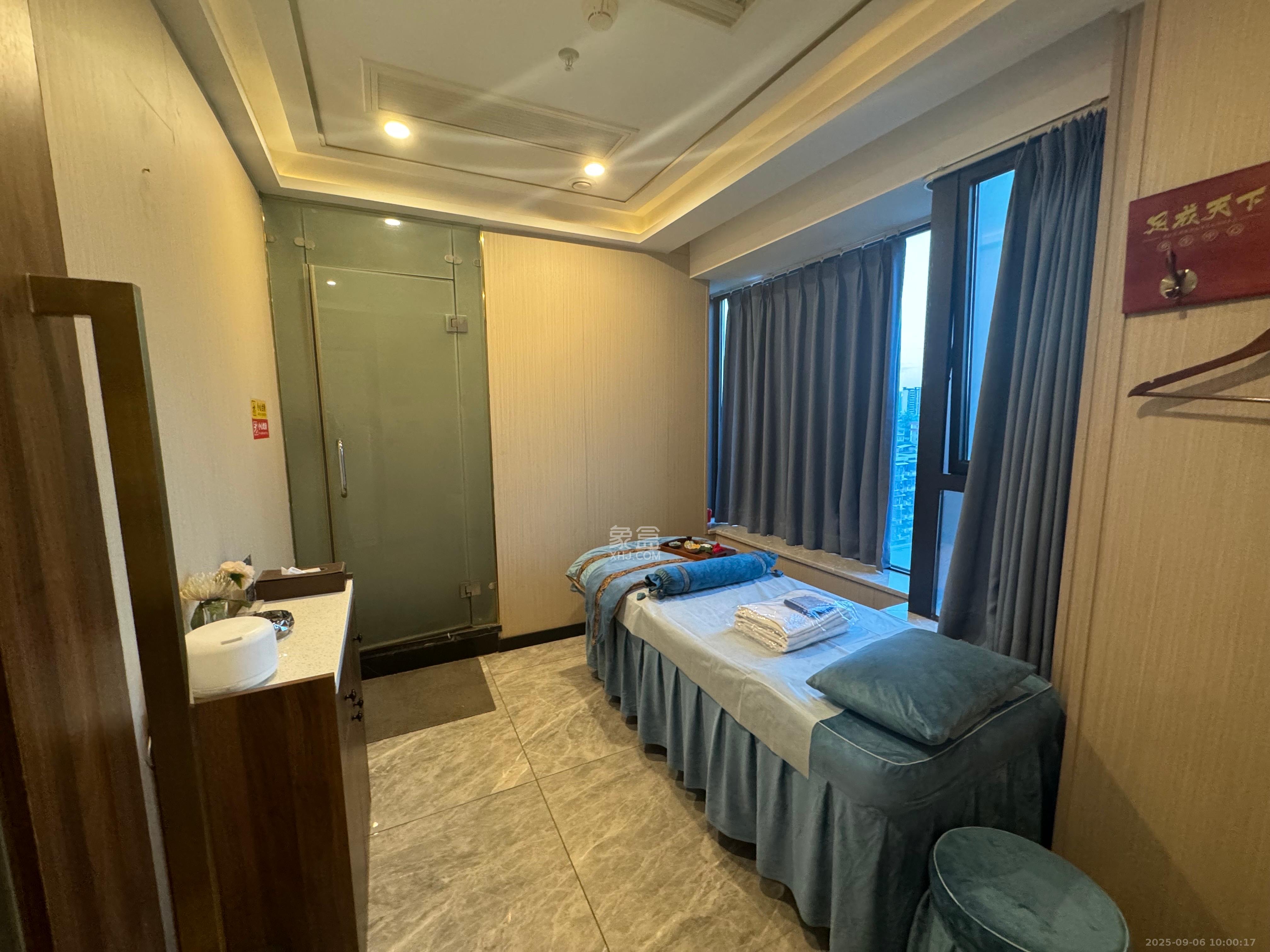 公园9号大都会  1室1厅1卫    22800.0元/月室内图