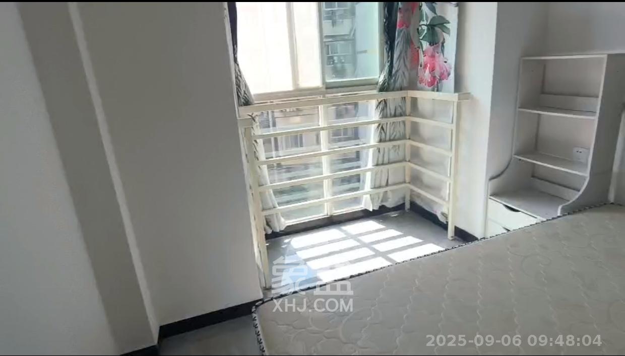 都市先锋  1室0厅1卫    1500.0元/月 都市先锋  1室0厅1卫    1500.0元/月室内图1