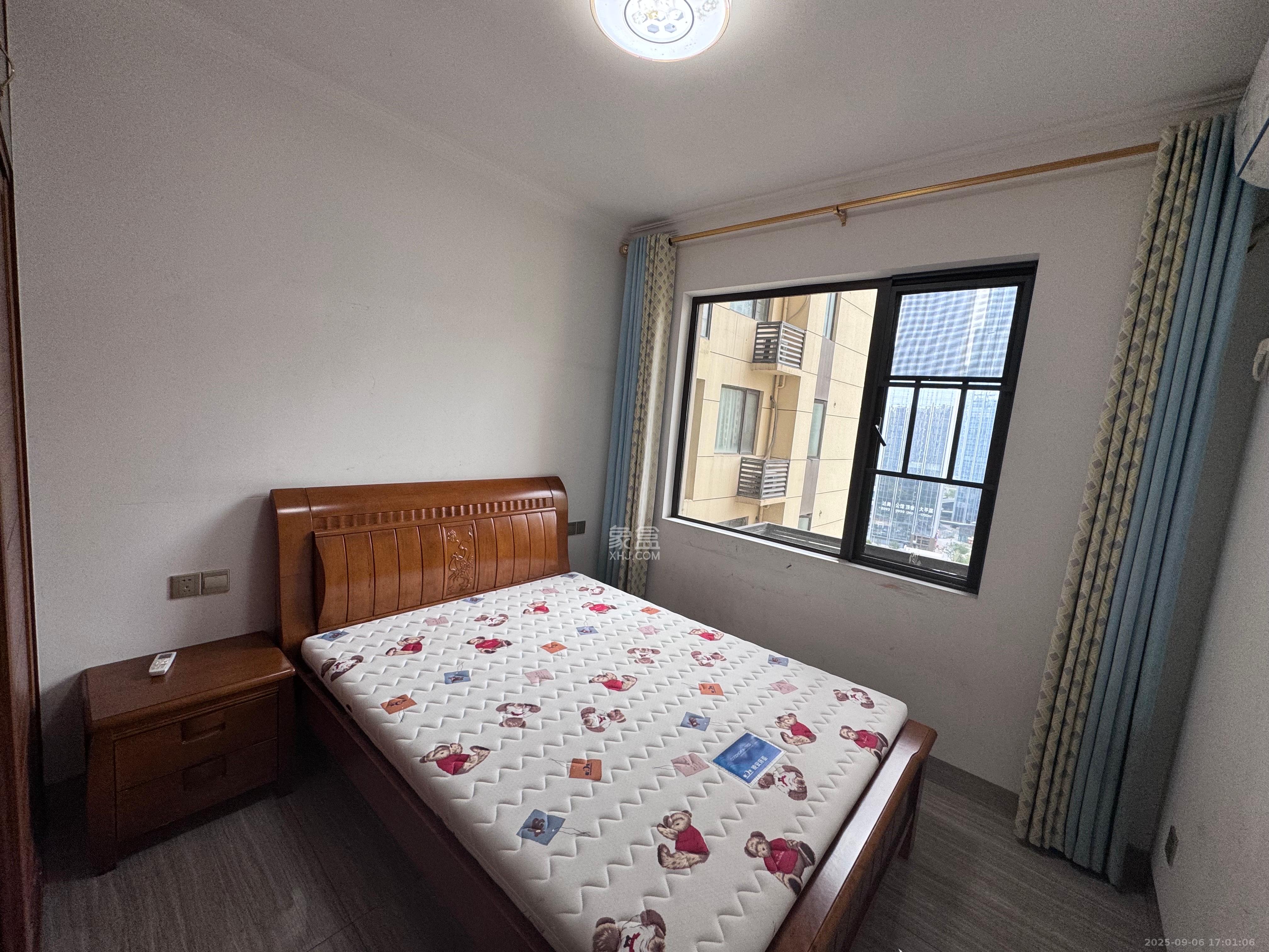 和泓梅溪四季  4室2厅2卫    3400.0元/月室内图