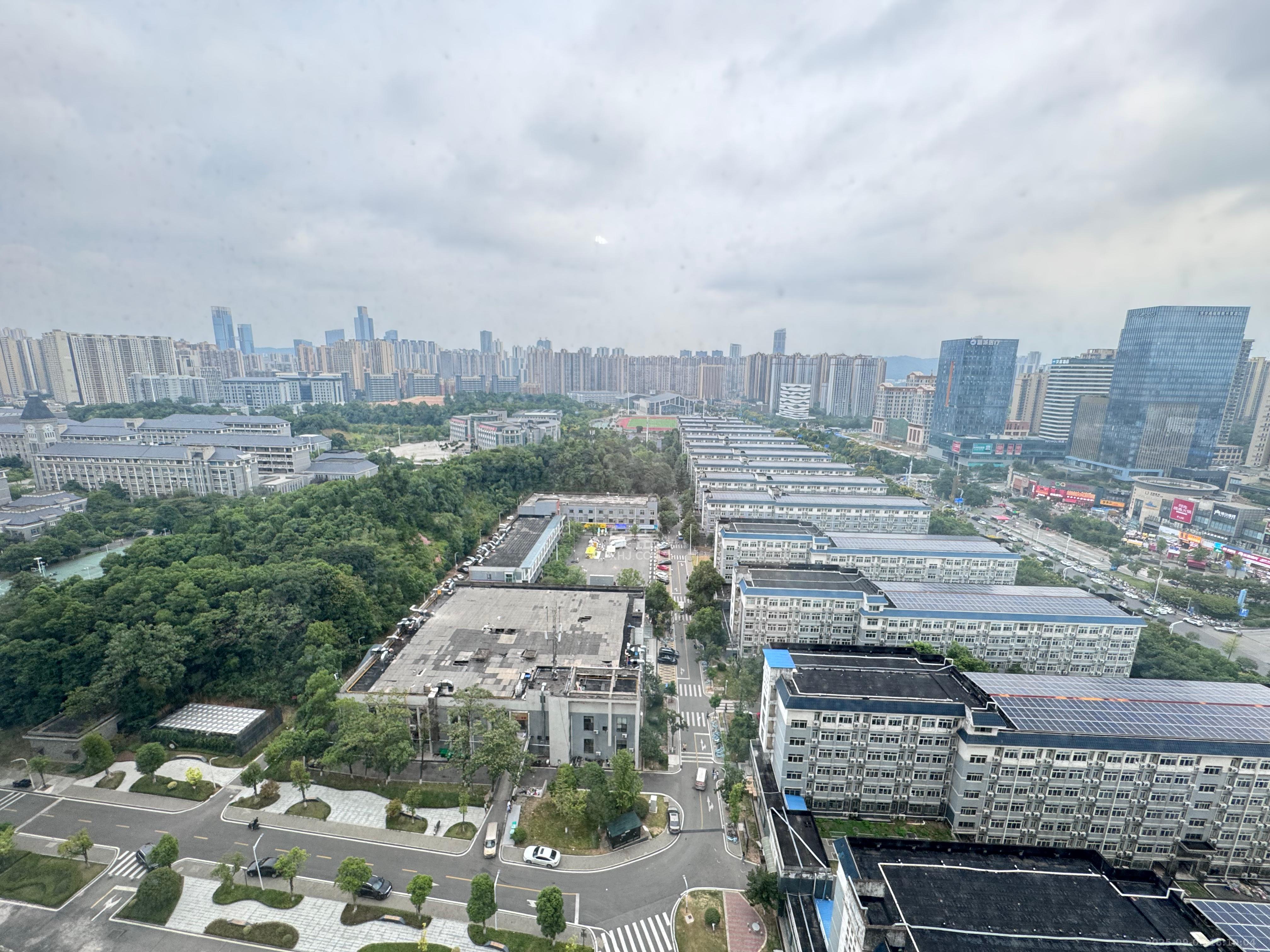 梅溪悦章  3室2厅2卫   3200.00元/月室内图
