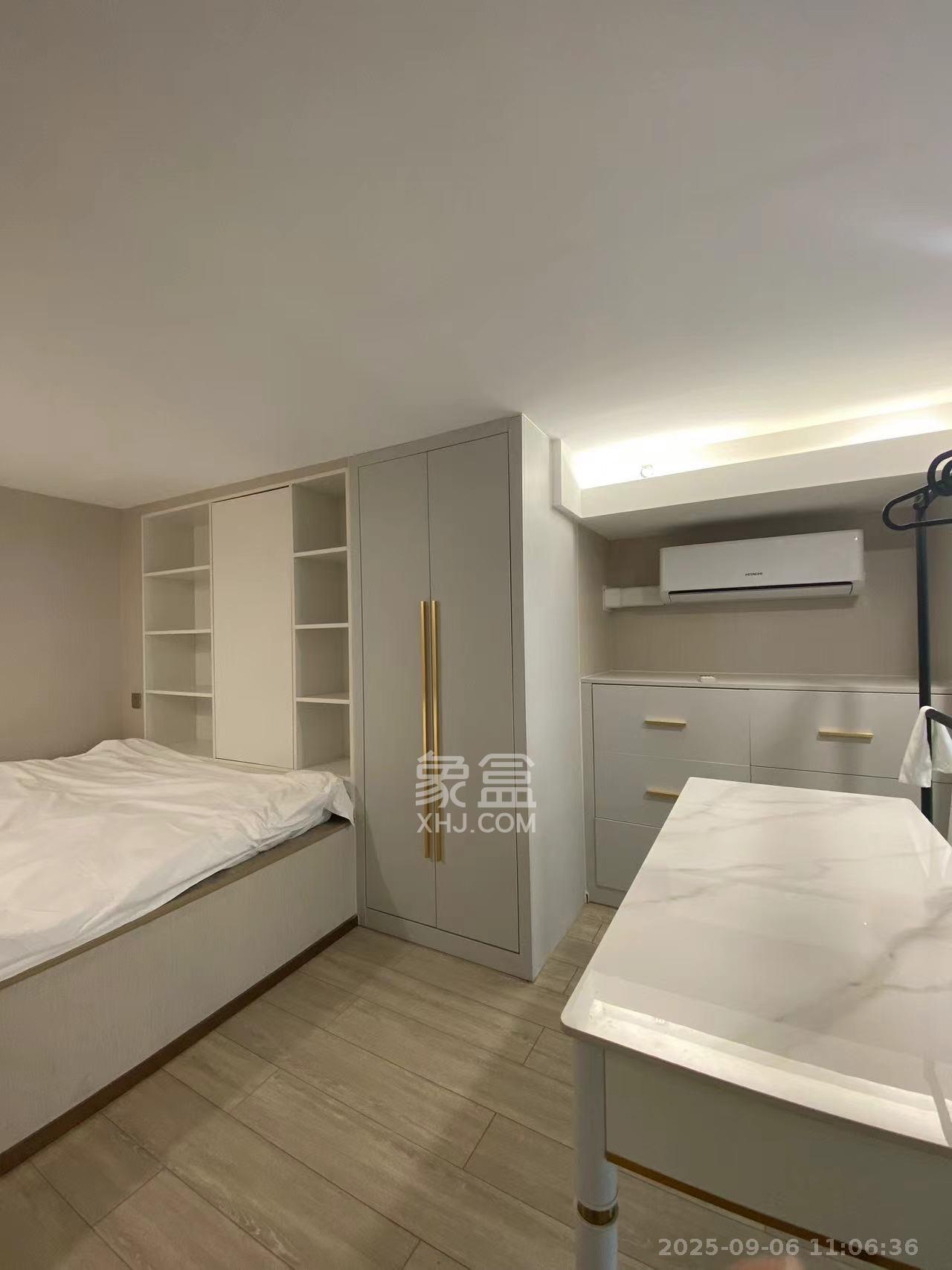 华远华时代 2室2厅1卫 2600.0元/月 华远华时代 2室2厅1卫 2600.0元/月室内图