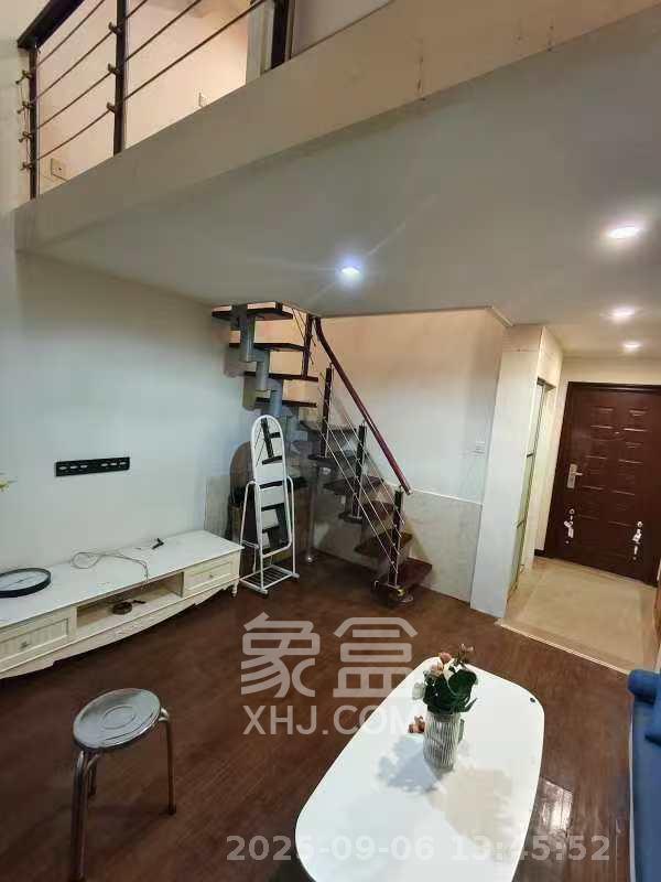 铂宫 1室1厅1卫 2000.0元/月 铂宫 1室1厅1卫 2000.0元/月室内图