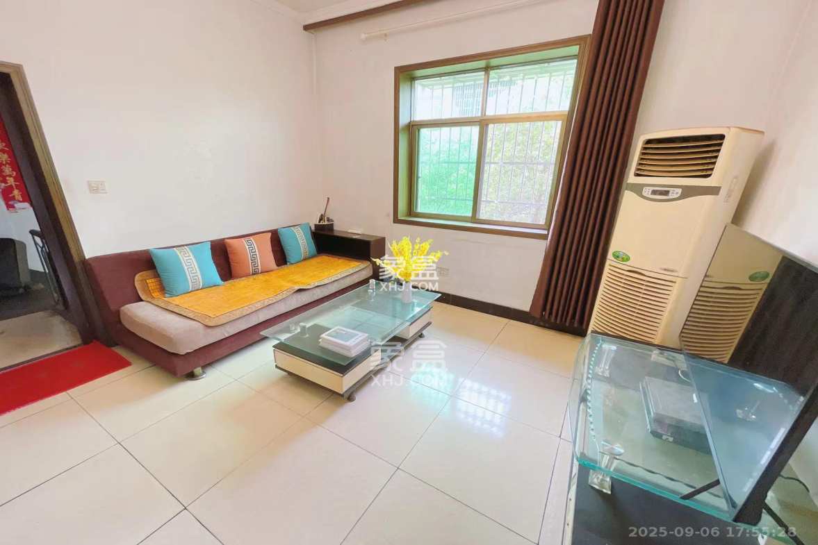 鼓风机械厂宿舍 2室2厅1卫 1700.0元/月 鼓风机械厂宿舍 2室2厅1卫 1700.0元/月室内图