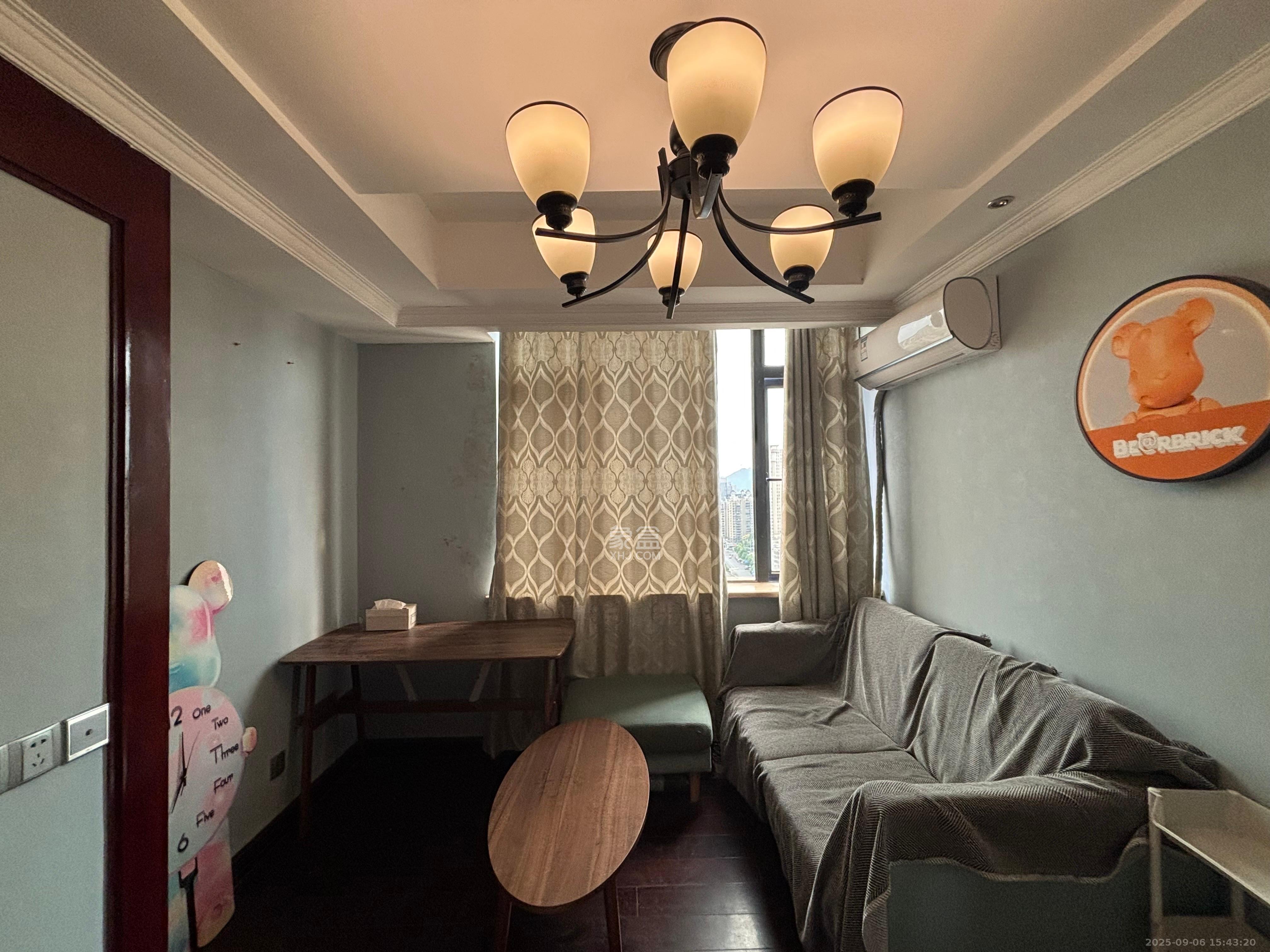 沁园春御院 1室1厅1卫 1800.0元/月 沁园春御院 1室1厅1卫 1800.0元/月室内图