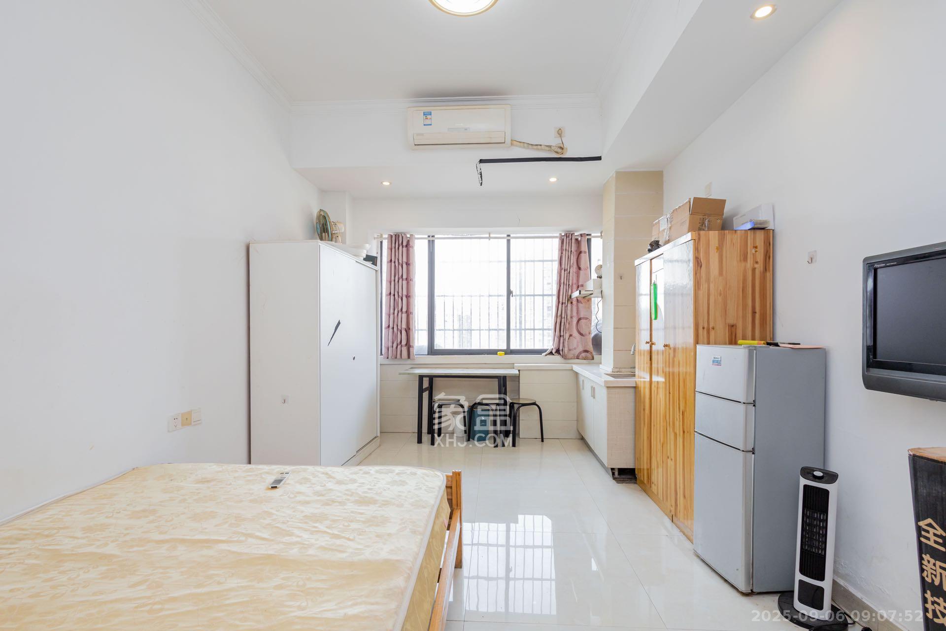 佐佑大厦  1室1厅1卫    800.0元/月