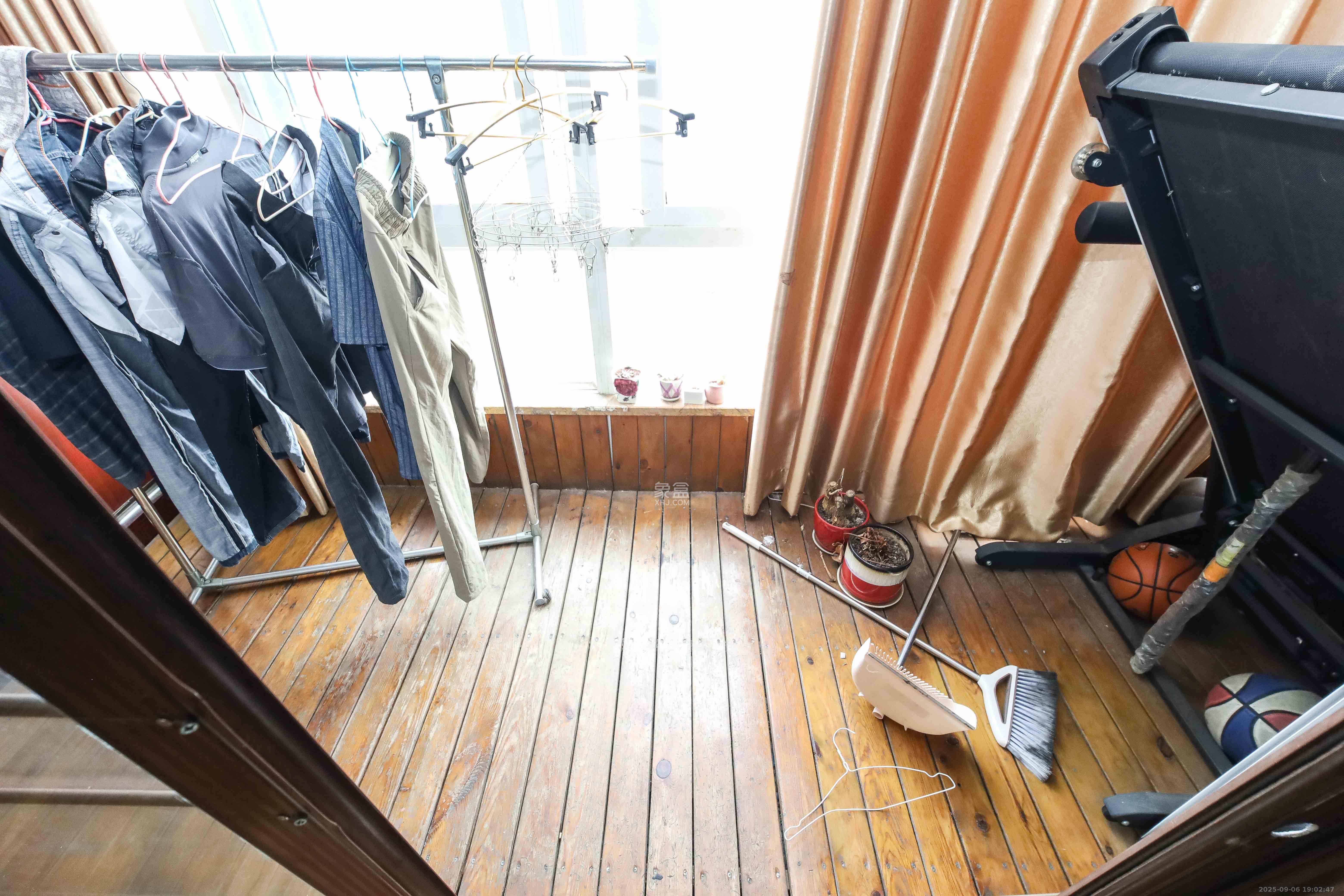 东门壹号家园  3室2厅2卫    95.0万 东门壹号家园  3室2厅2卫    95.0万阳台