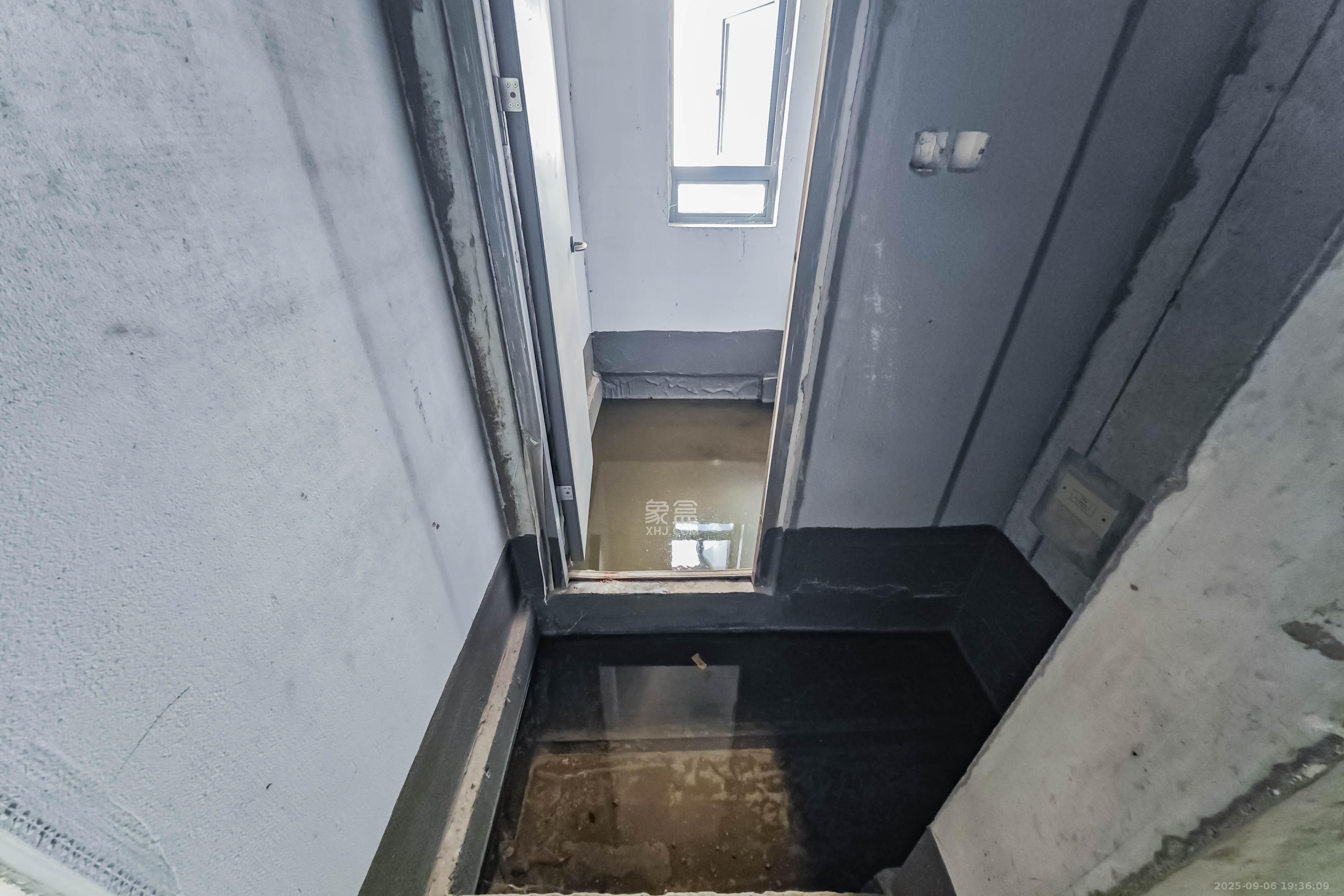 卓越伊景苑  3室2厅2卫    95.0万 卓越伊景苑  3室2厅2卫    95.0万其他