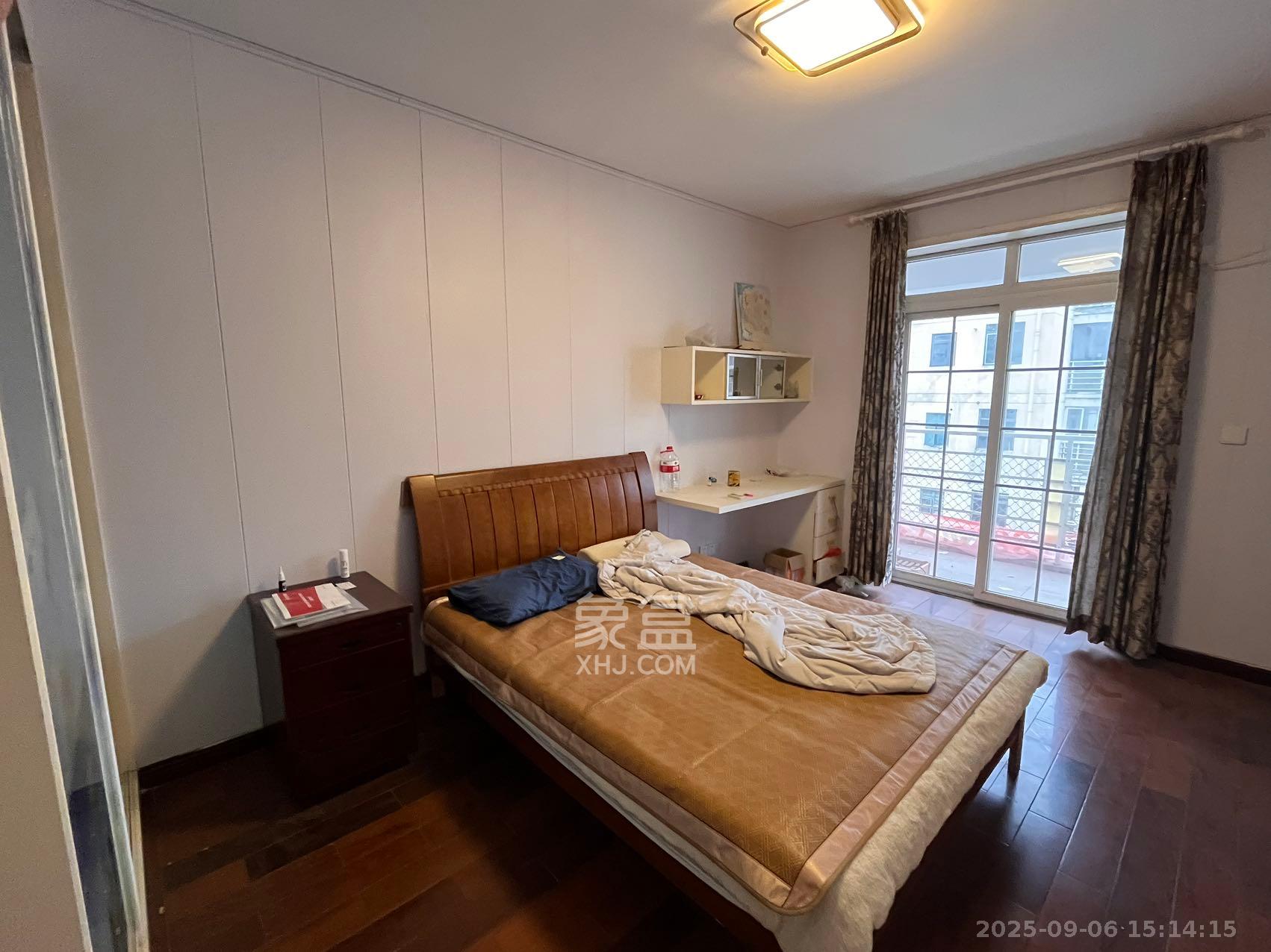 美林景园 4室2厅2卫 3000.00元/月 美林景园 4室2厅2卫 3000.00元/月室内图