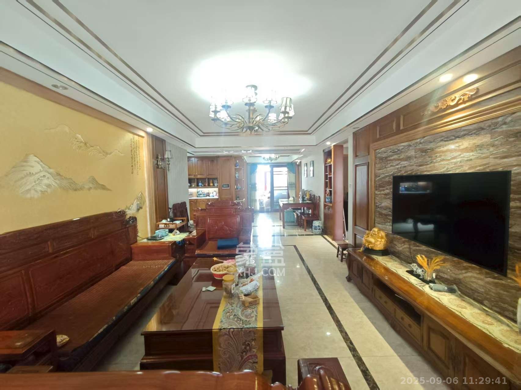 五矿万境蓝山  2室2厅1卫    2000.0元/月 五矿万境蓝山  2室2厅1卫    2000.0元/月室内图1