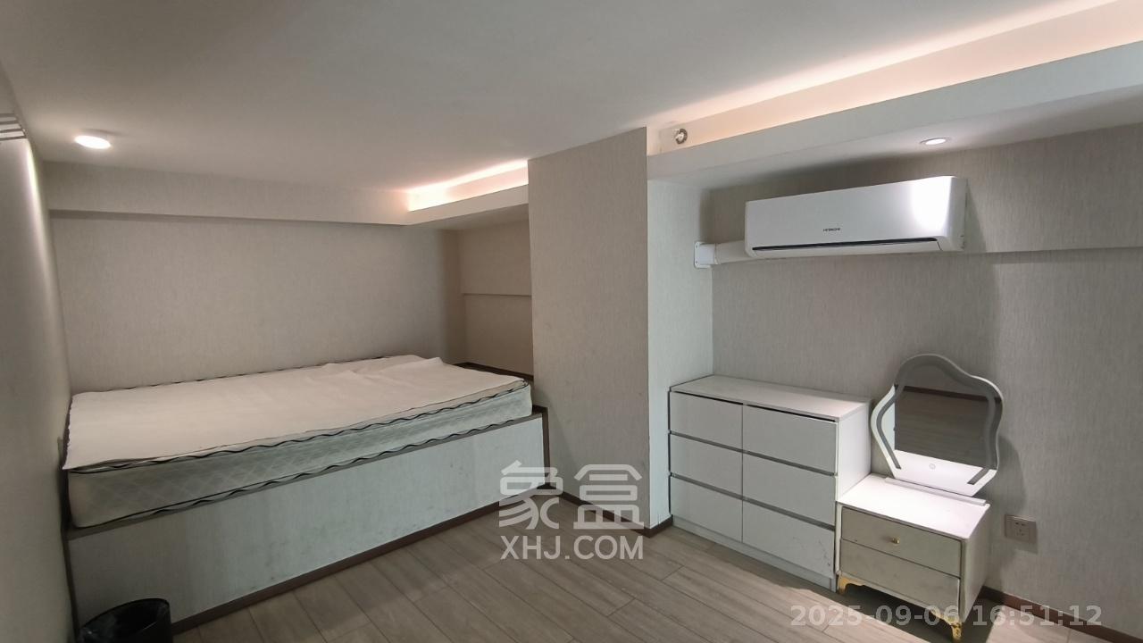 华远华时代  4室1厅2卫   5000.00元/月室内图