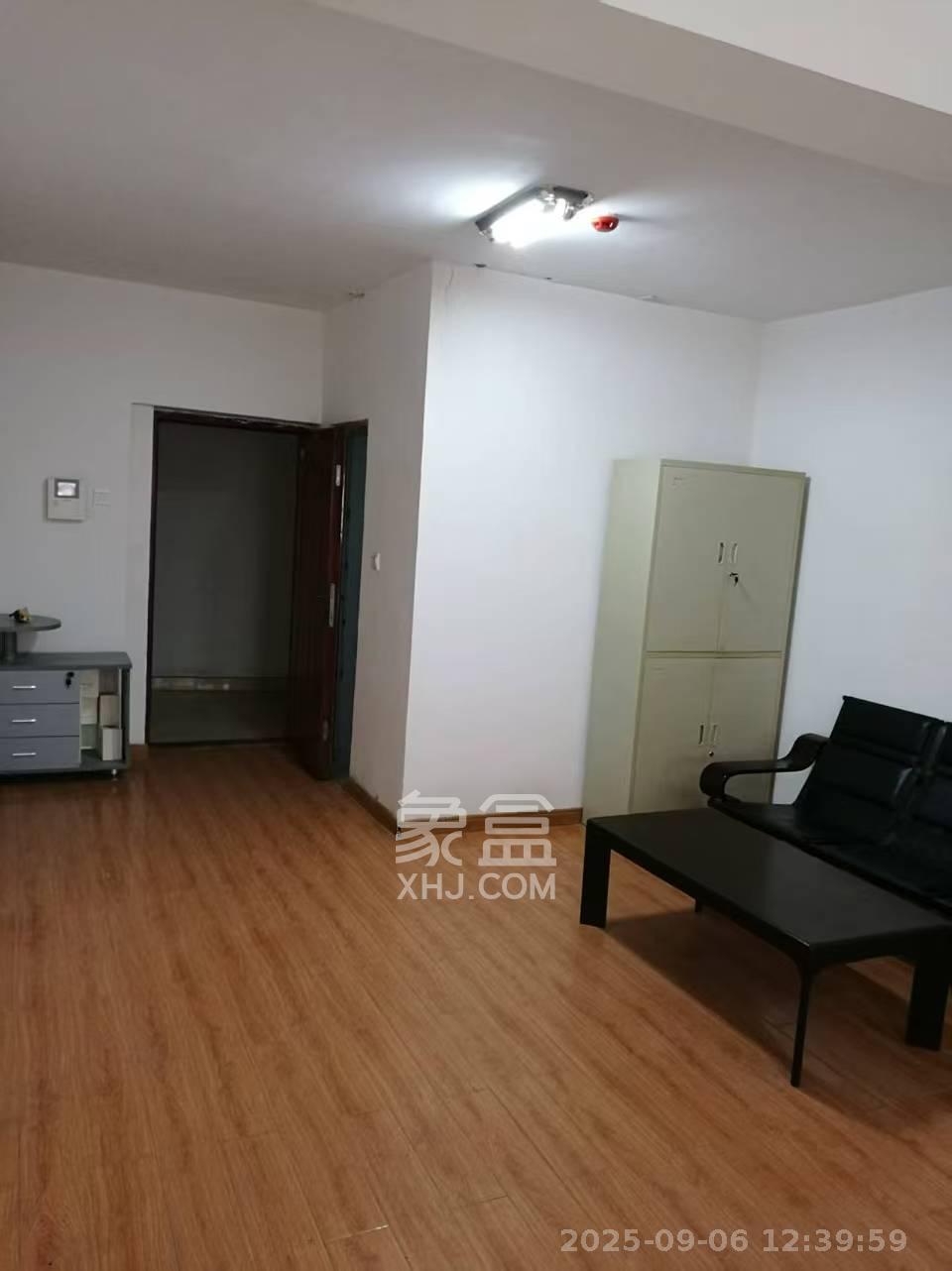 兰卡威国际 1室1厅1卫 1700.0元/月 兰卡威国际 1室1厅1卫 1700.0元/月室内图