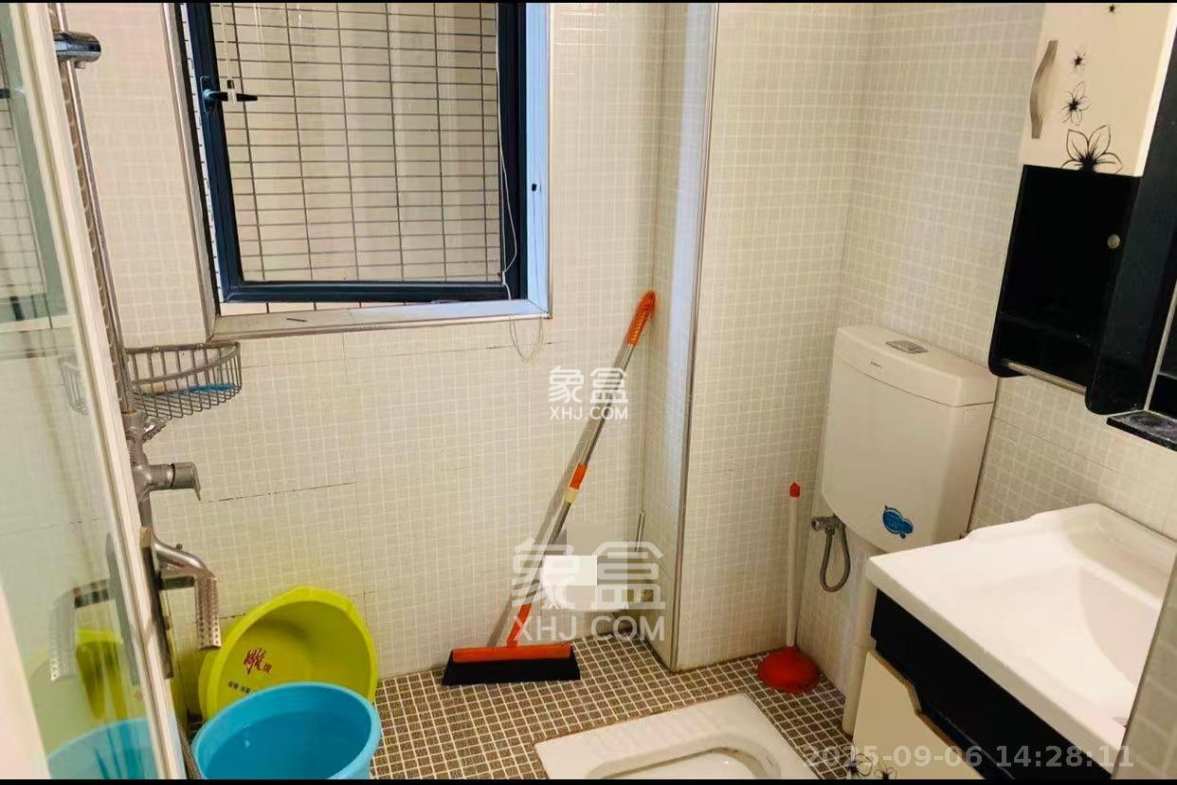 星城书香苑(星城书院) 1室1厅1卫 2500.00元/月 星城书香苑(星城书院) 1室1厅1卫 2500.00元/月室内图