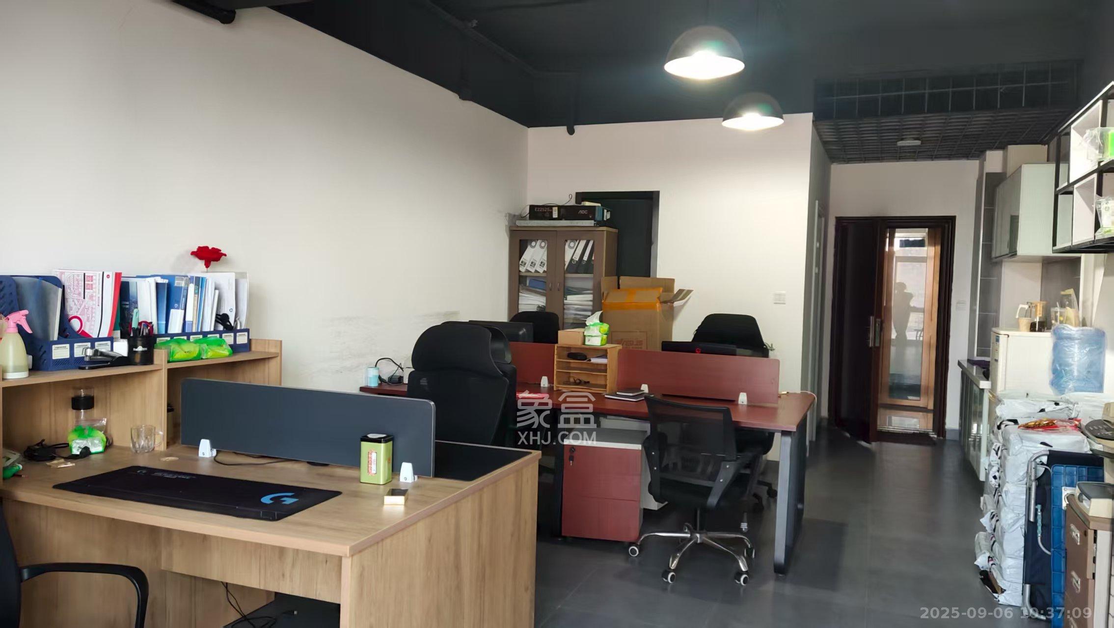 奥克斯缔壹城  1室1厅1卫    1300.0元/月室内图