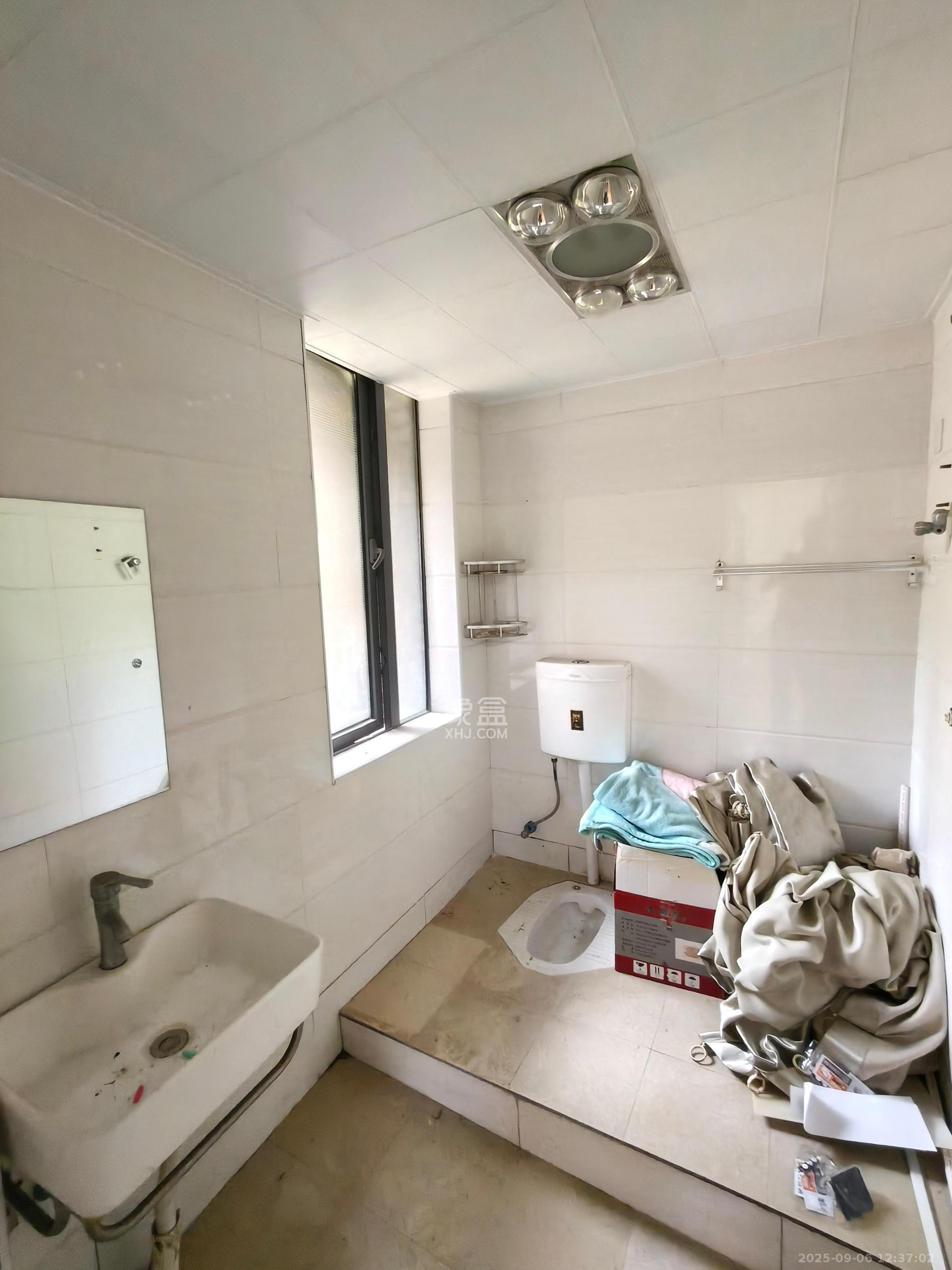 奥林匹克花园 3室2厅1卫 2800.0元/月 奥林匹克花园 3室2厅1卫 2800.0元/月室内图