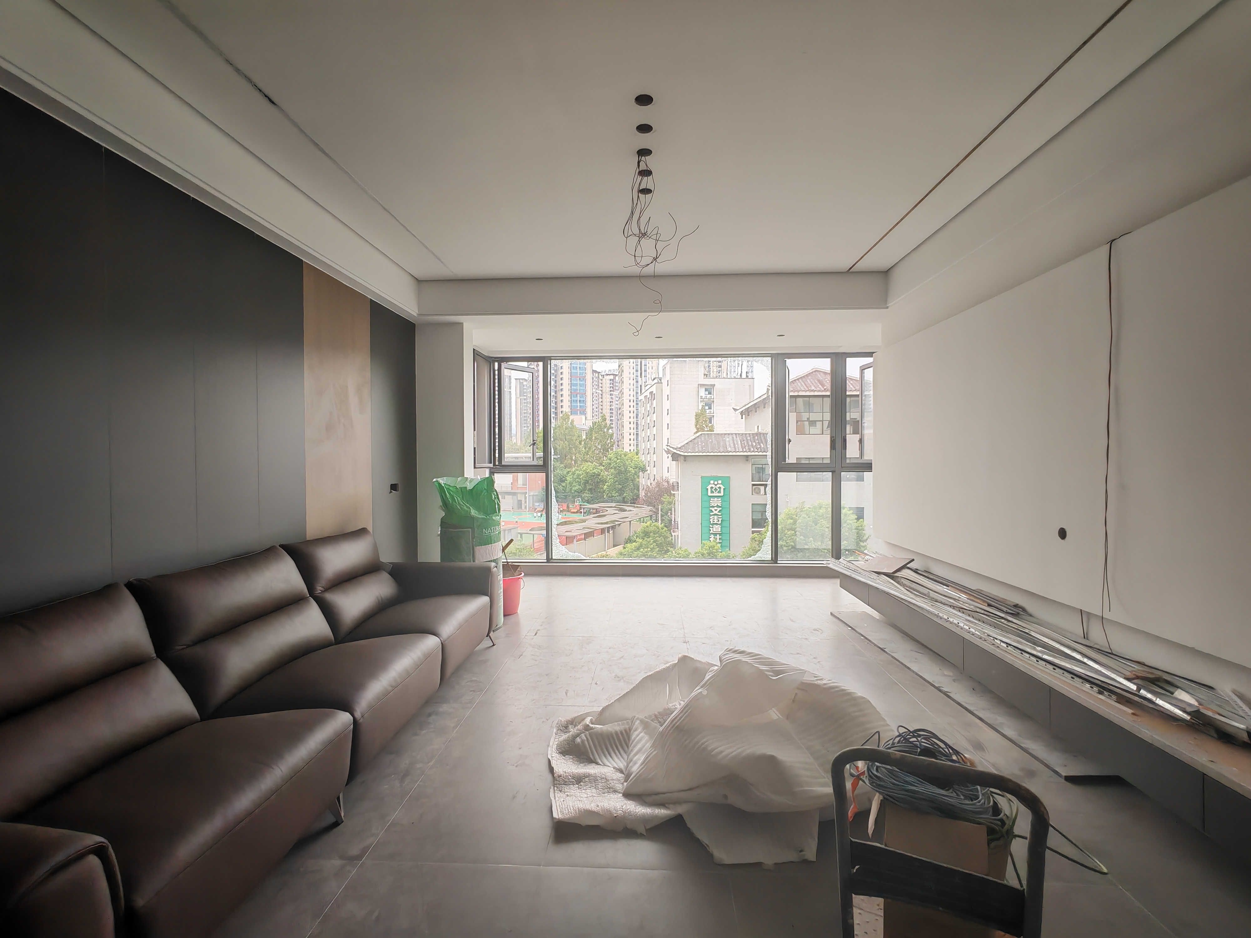 通达国际广场 3室2厅2卫 2200.0元/月 通达国际广场 3室2厅2卫 2200.0元/月室内图