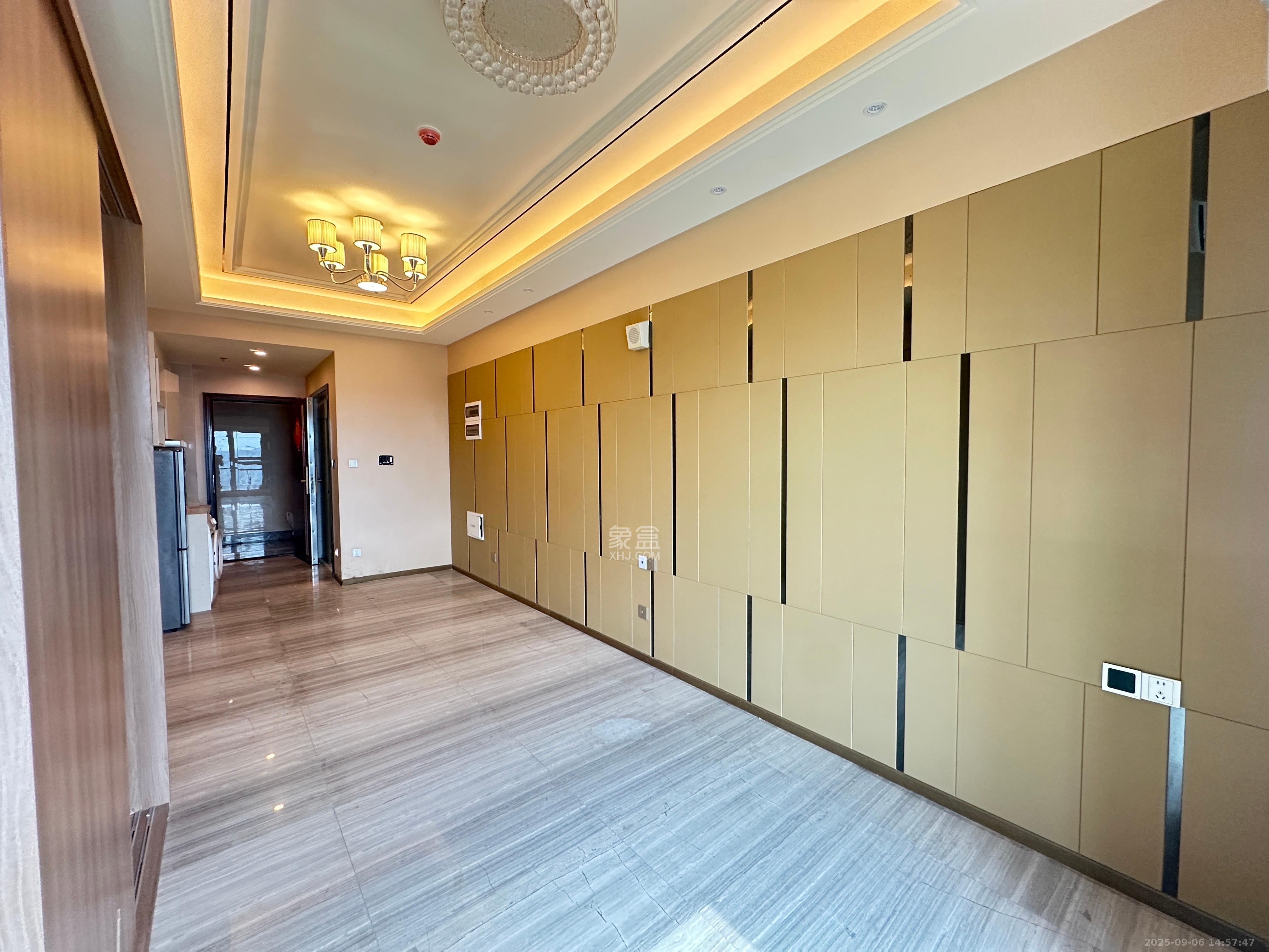 恒大誉府(融誉商业中心) 1室0厅0卫 1700.0元/月 恒大誉府(融誉商业中心) 1室0厅0卫 1700.0元/月室内图